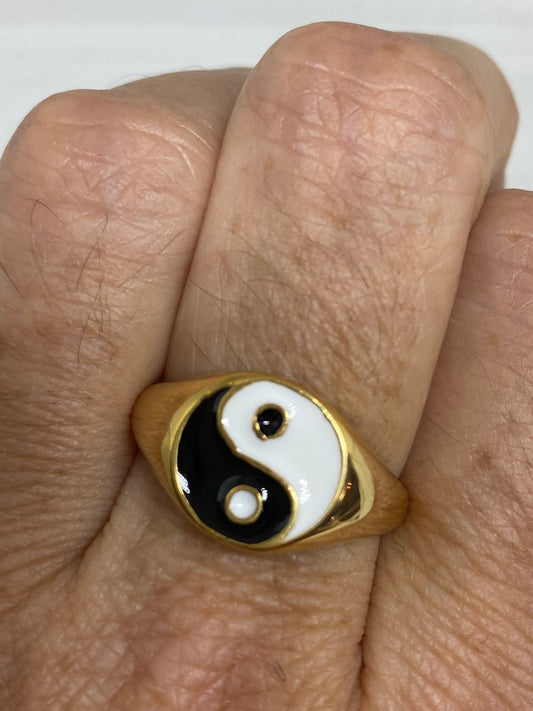 Vintage Ying Yang Mens Martial Arts Golden Stainless Steel Enamel Ring