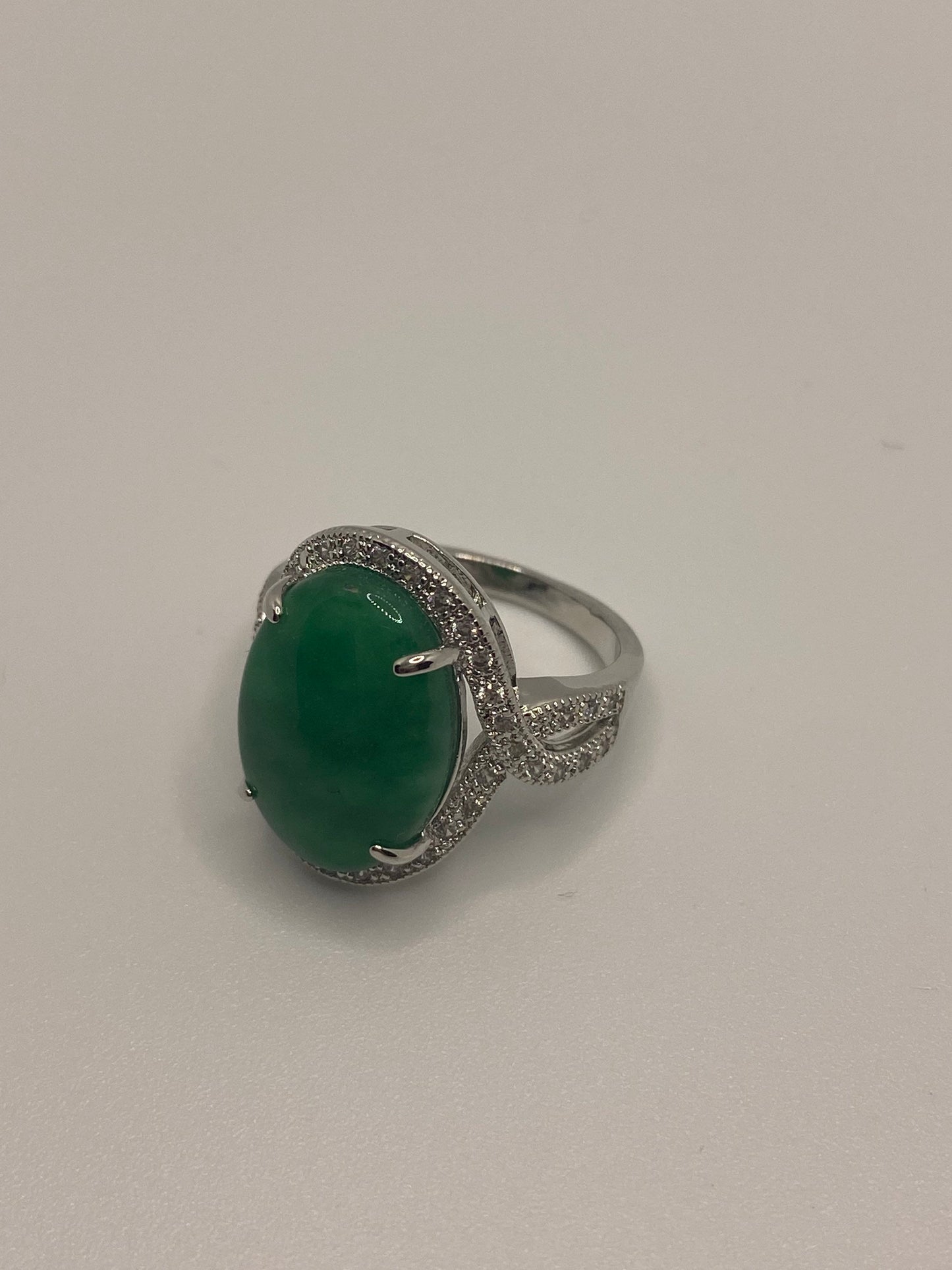 Vintage Lucky Green Nephrite Jade Cocktail Ring