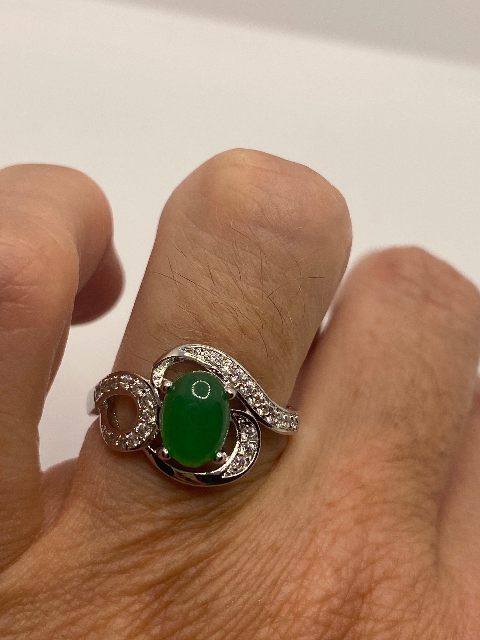 Vintage Lucky Green Nephrite Jade Cocktail Ring