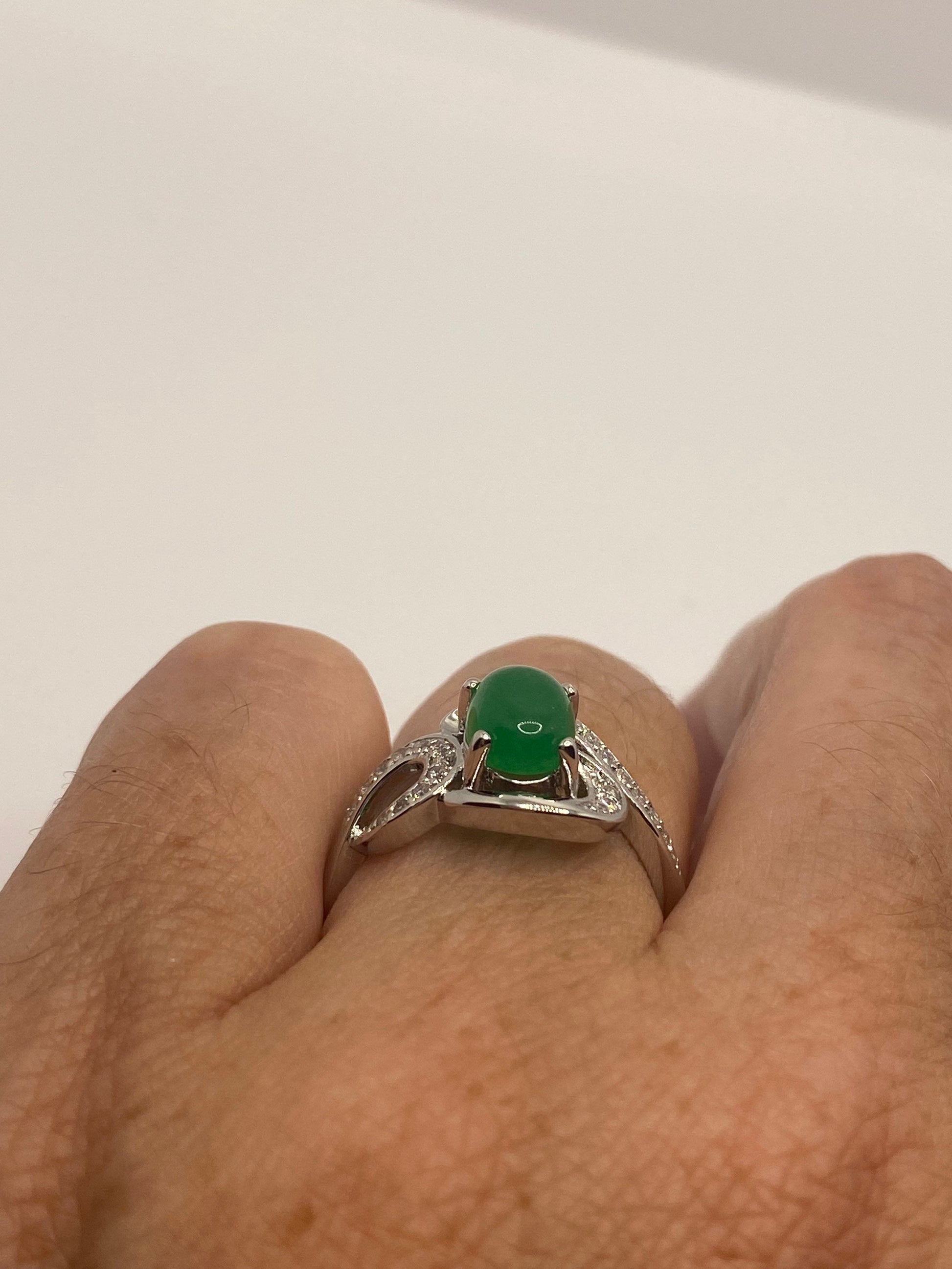 Vintage Lucky Green Nephrite Jade Cocktail Ring