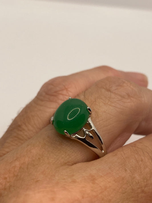 Vintage Lucky Green Nephrite Jade Cocktail Ring