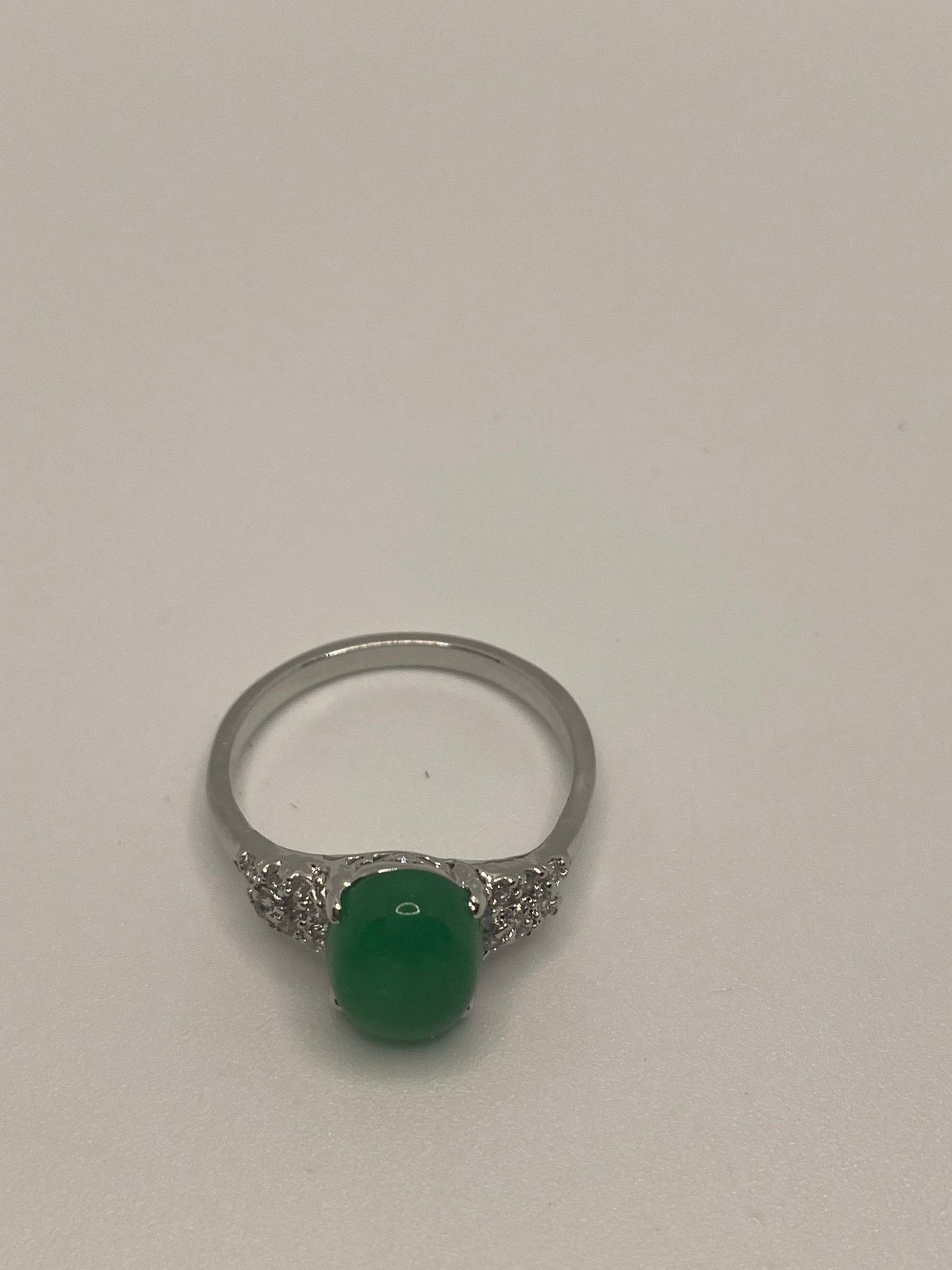 Vintage Lucky Green Nephrite Jade Cocktail Ring