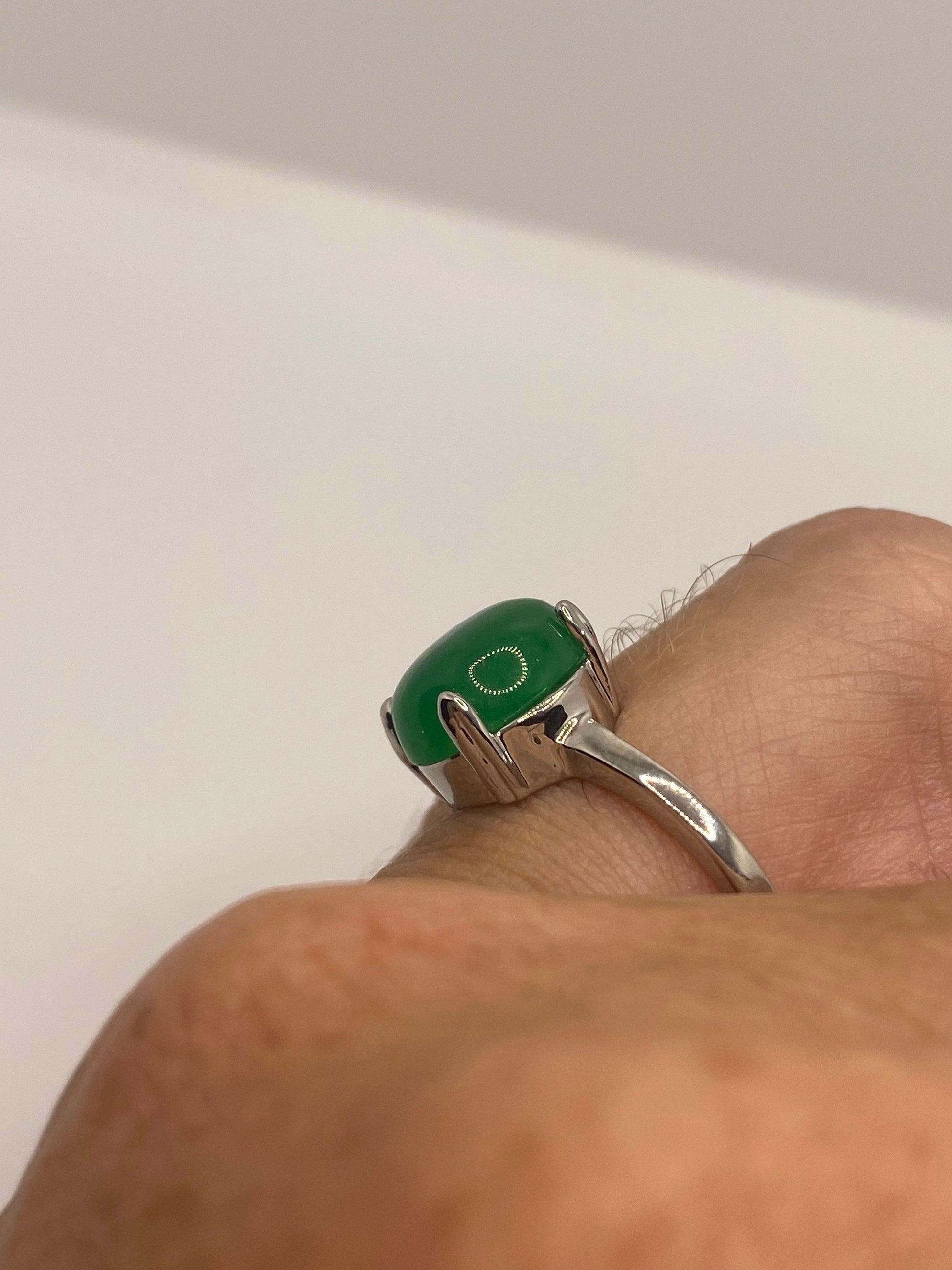 Vintage Lucky Green Nephrite Jade Cocktail Ring