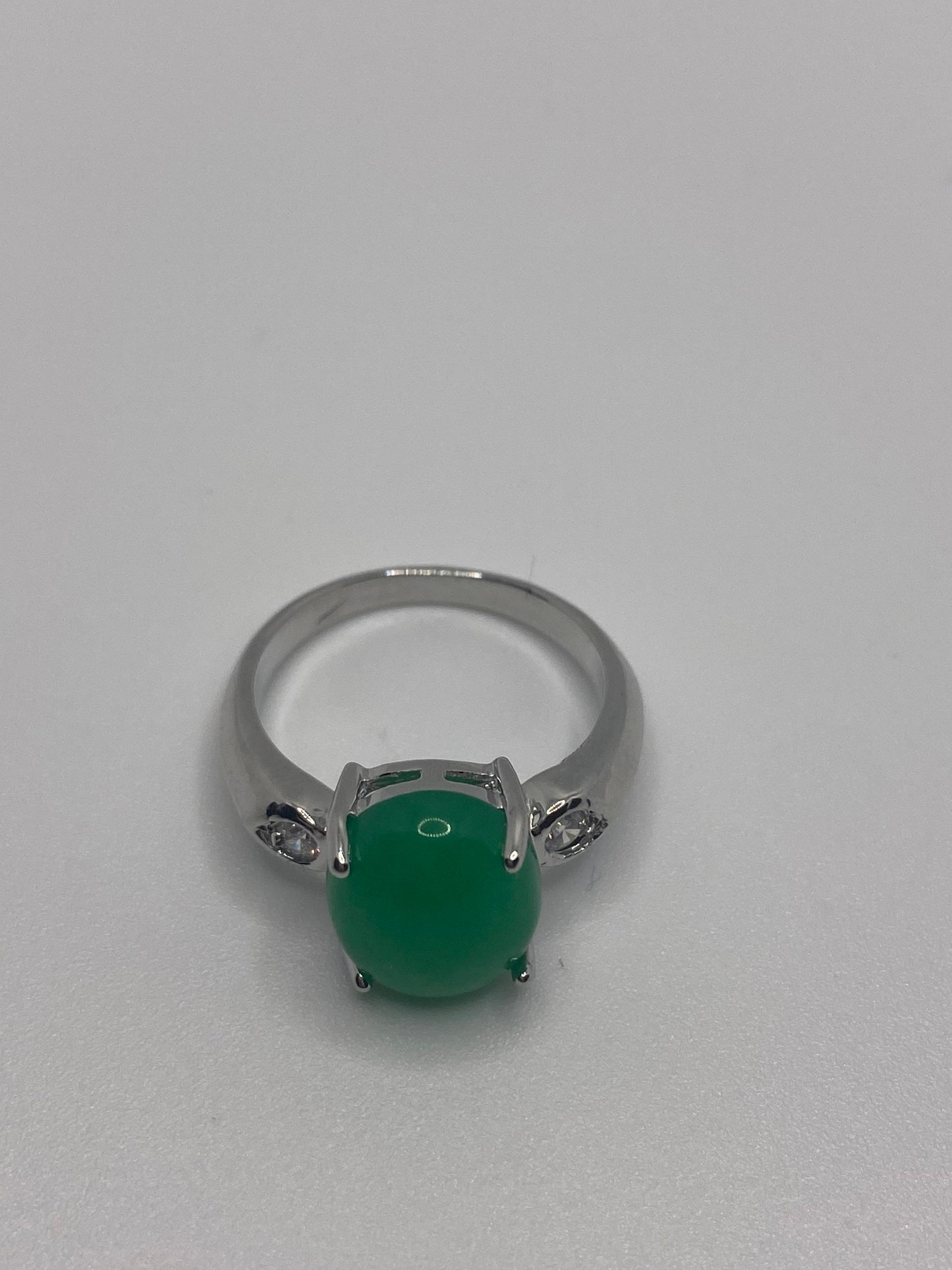 Vintage Lucky Green Nephrite Jade Cocktail Ring