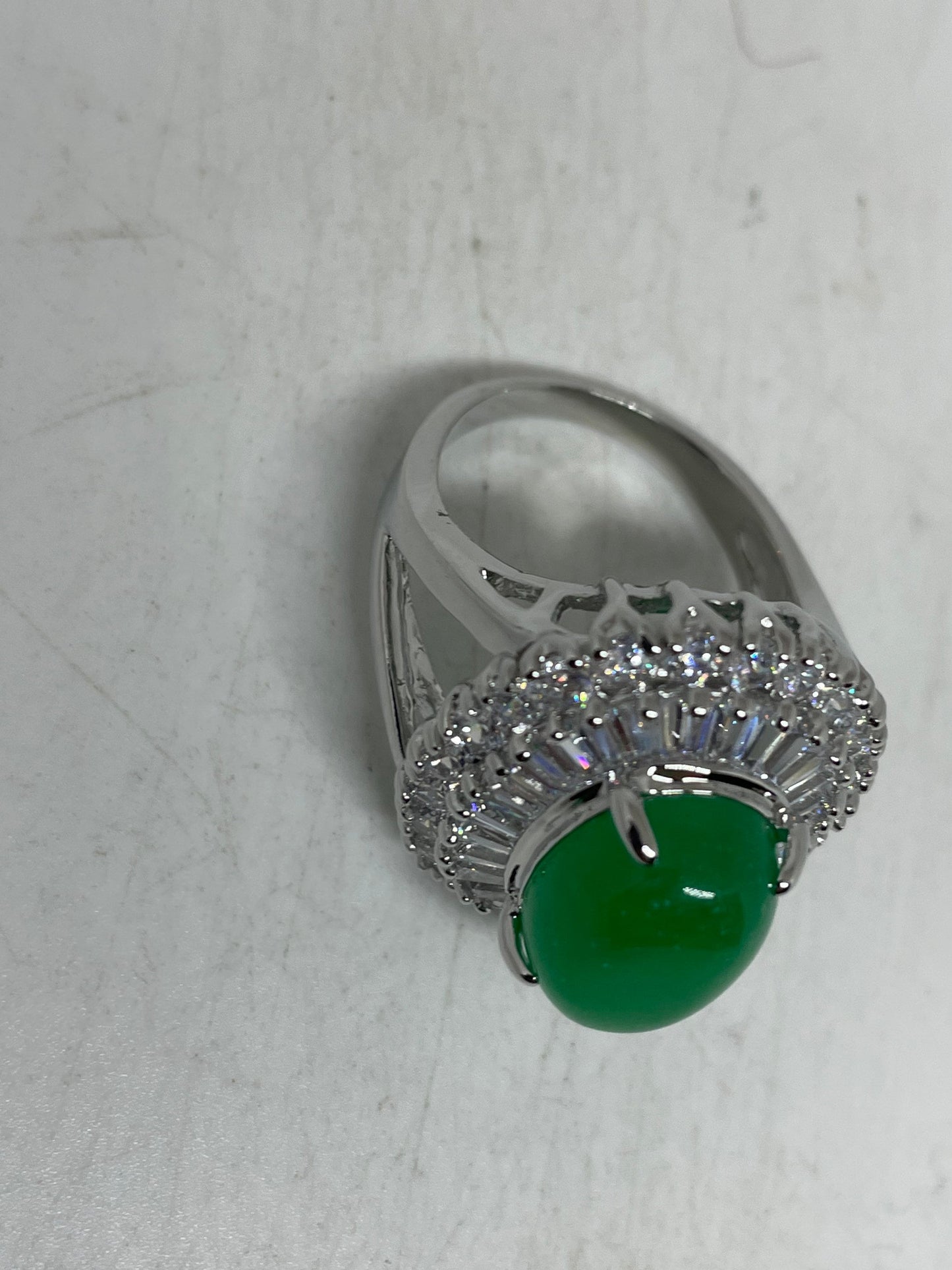 Vintage Lucky Green Nephrite Jade Ring