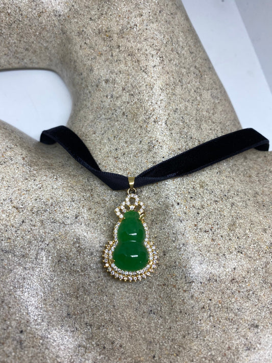 Vintage Green Jade Buddhist Gourd Choker Gold Finish Necklace Pendant