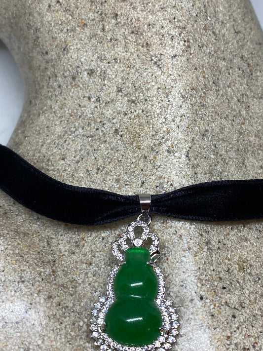 Vintage Green Jade Buddhist Gourd Choker Necklace Pendant