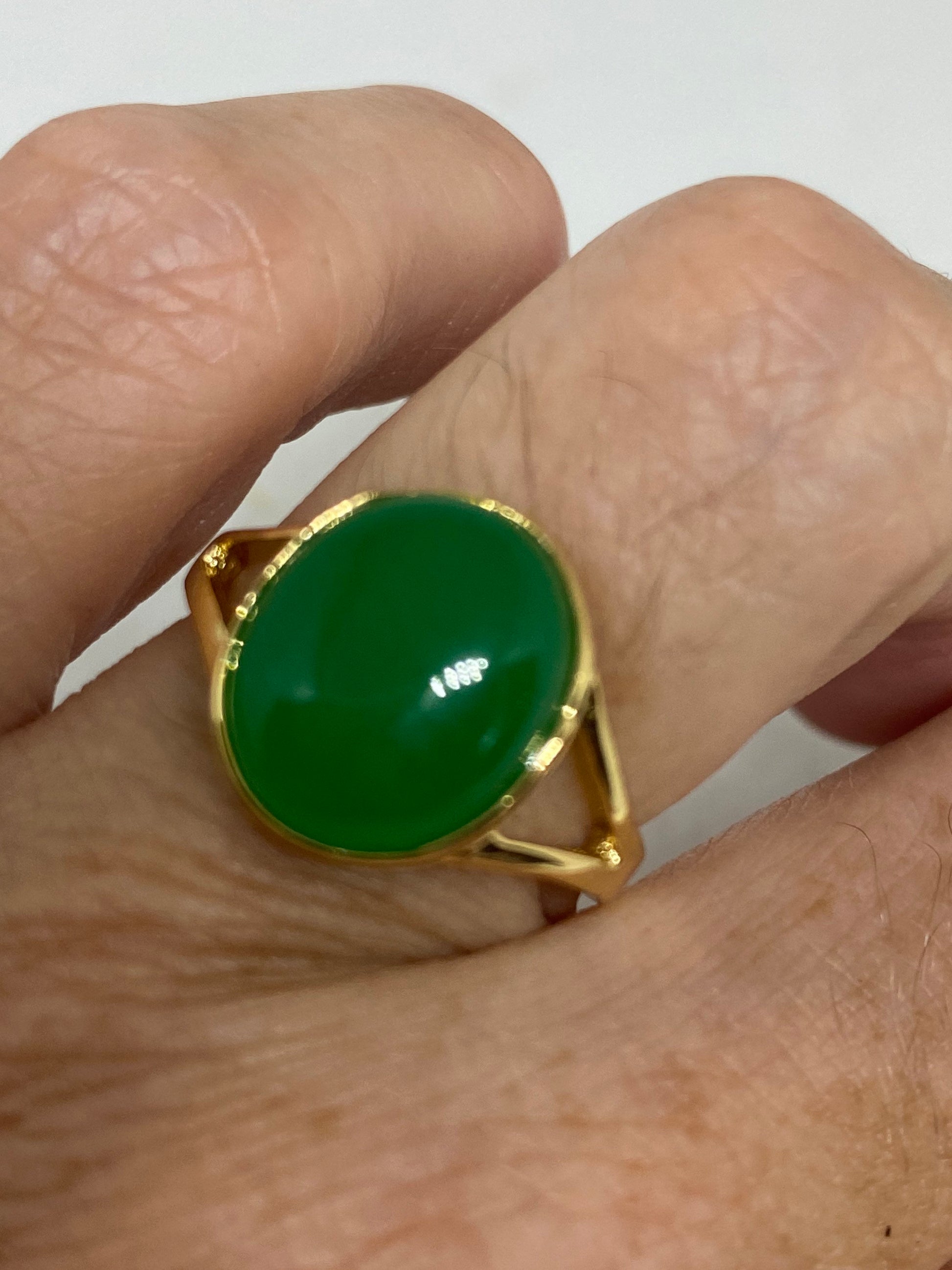 Vintage Lucky Green Nephrite Jade Ring Golden