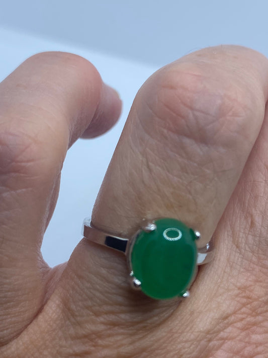 Vintage Lucky Green Nephrite Jade Ring