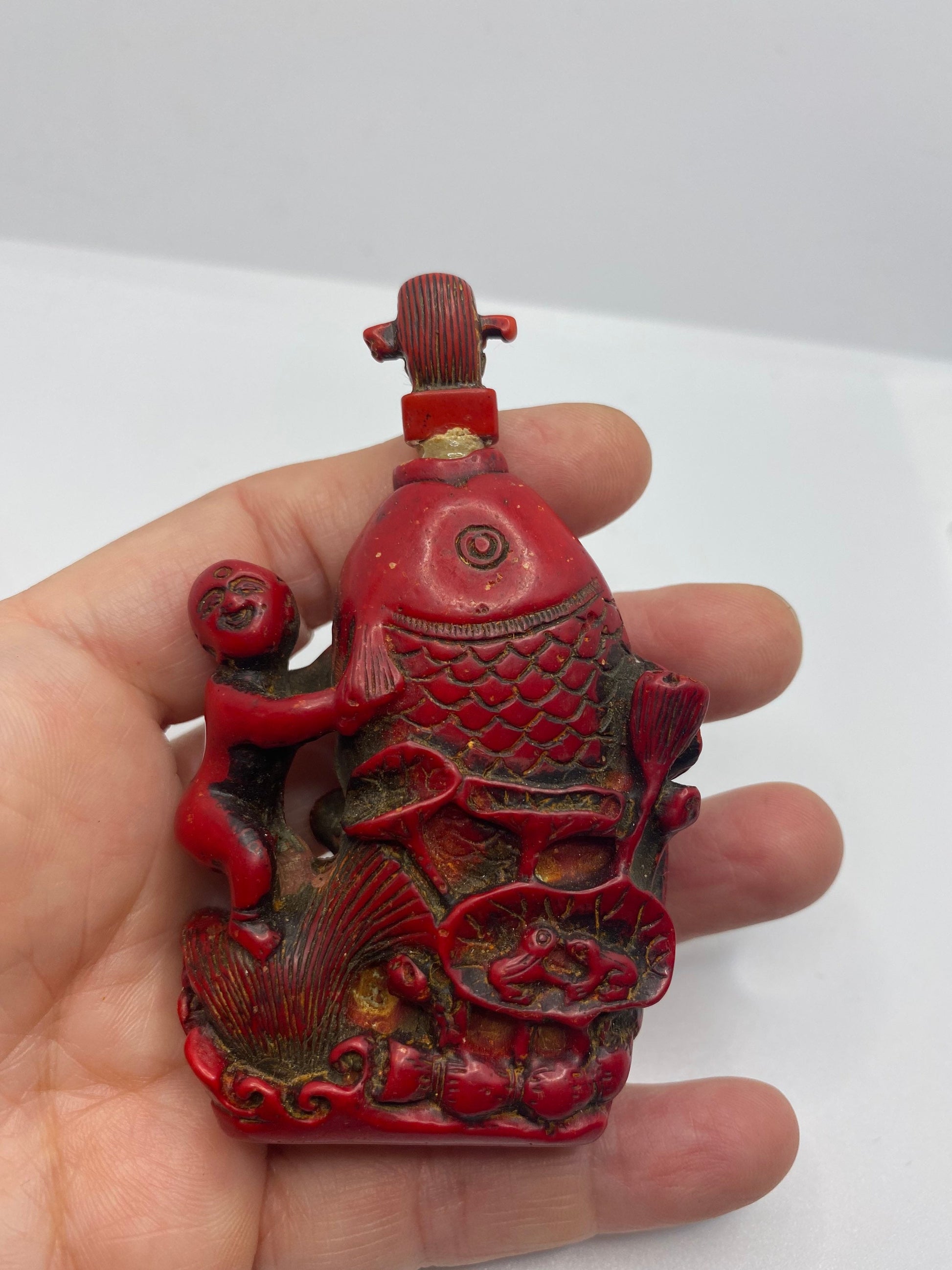 Vintage Dragon Bottle Snuff Perfume Flask Cinnabar Resin