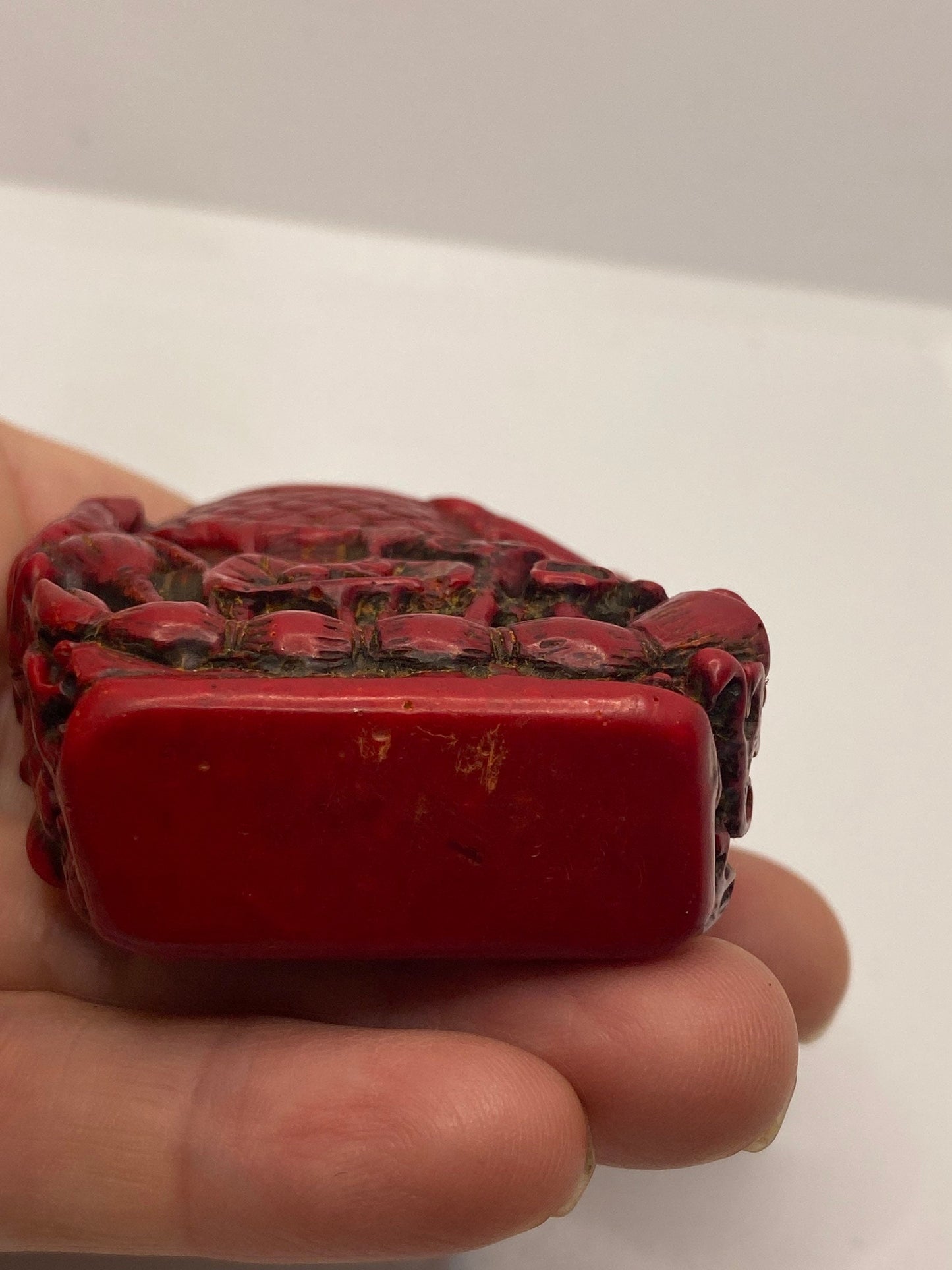 Vintage Dragon Bottle Snuff Perfume Flask Cinnabar Resin