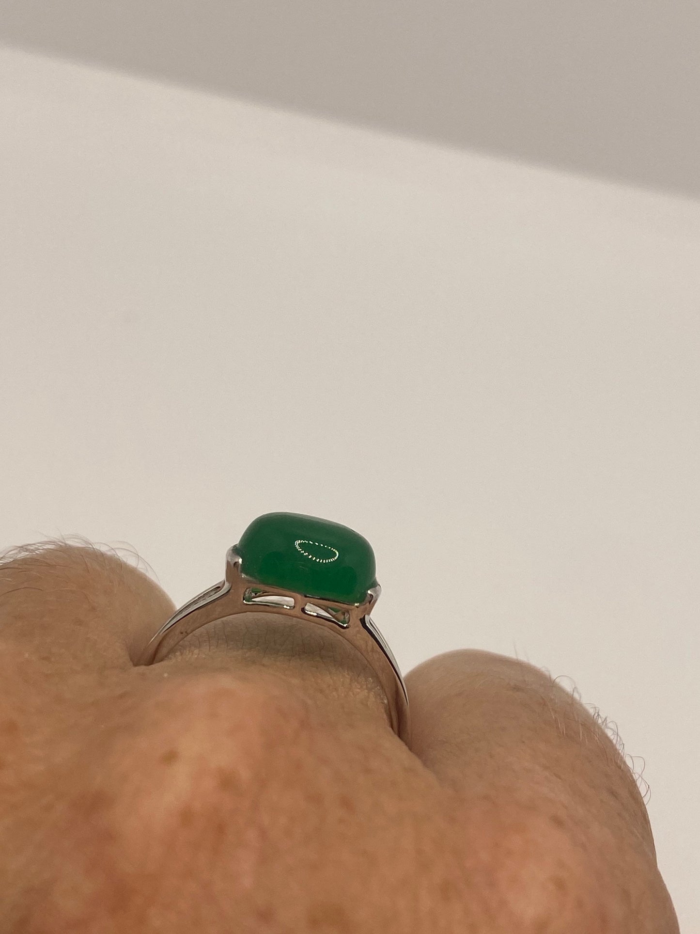 Vintage Lucky Green Nephrite Jade Cocktail Ring