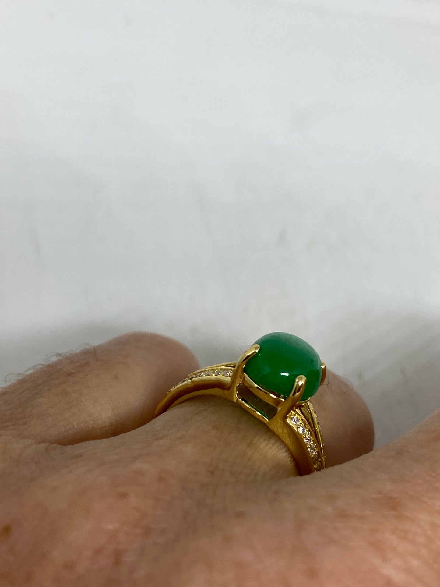 Vintage Lucky Green Nephrite Jade Ring