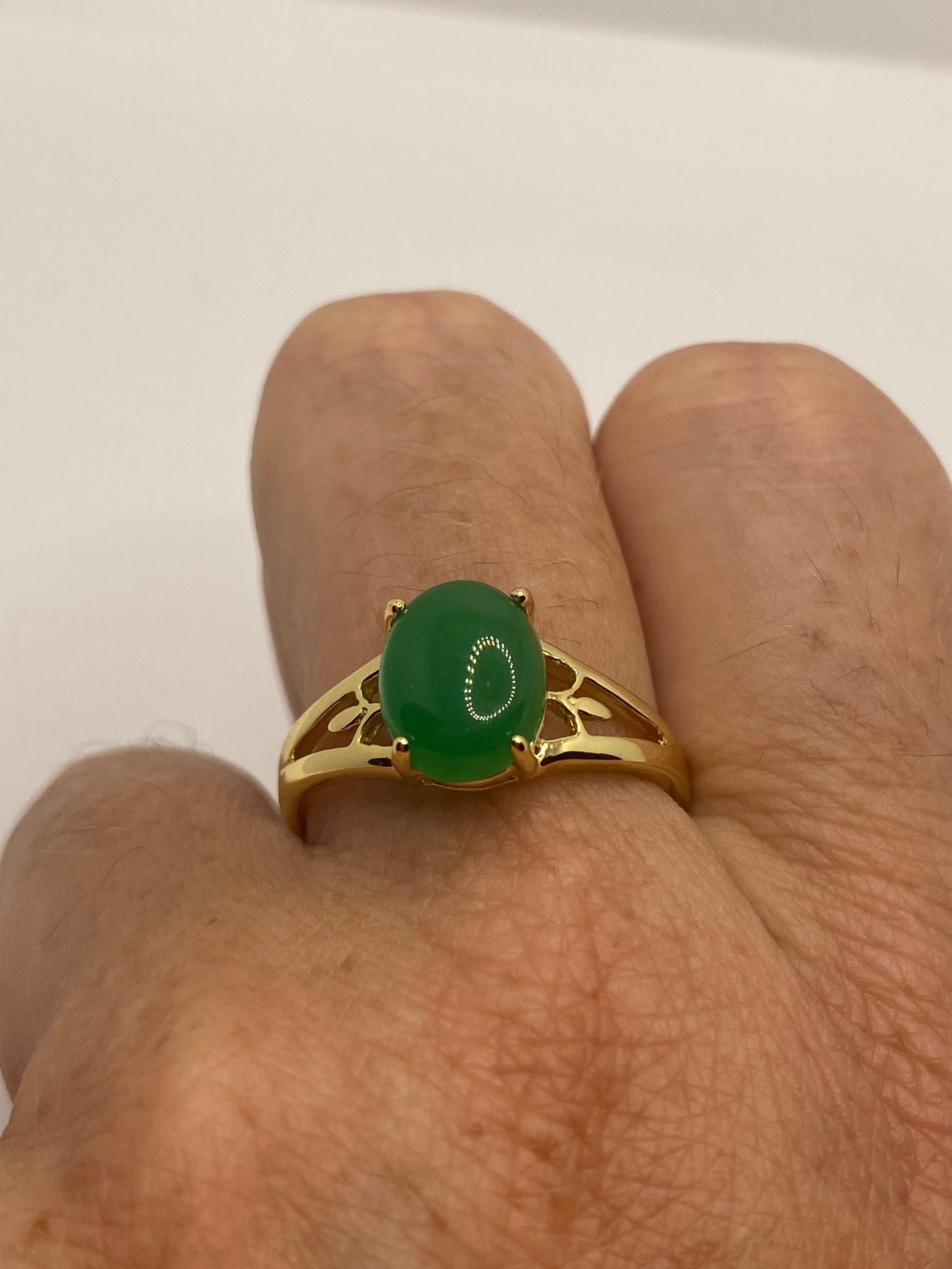 Vintage Lucky Green Nephrite Jade Ring