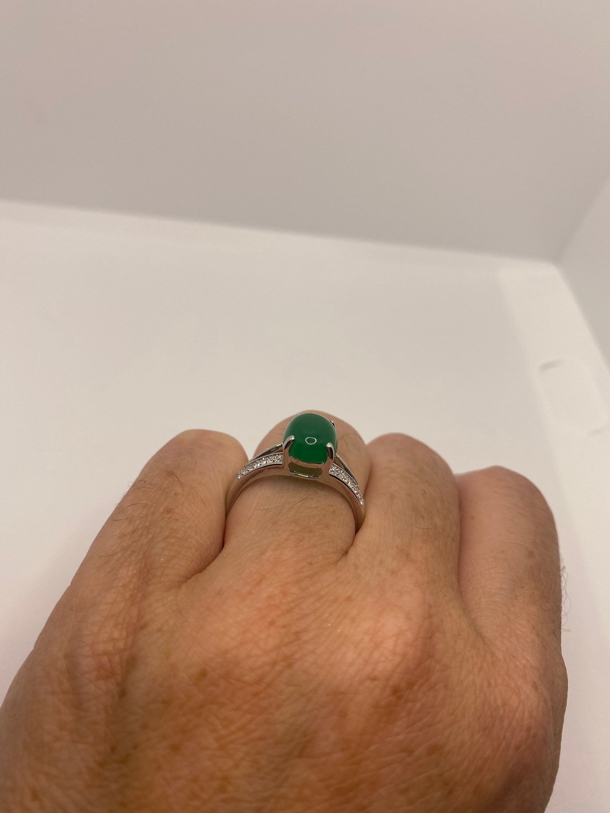 Vintage Lucky Green Nephrite Jade Ring