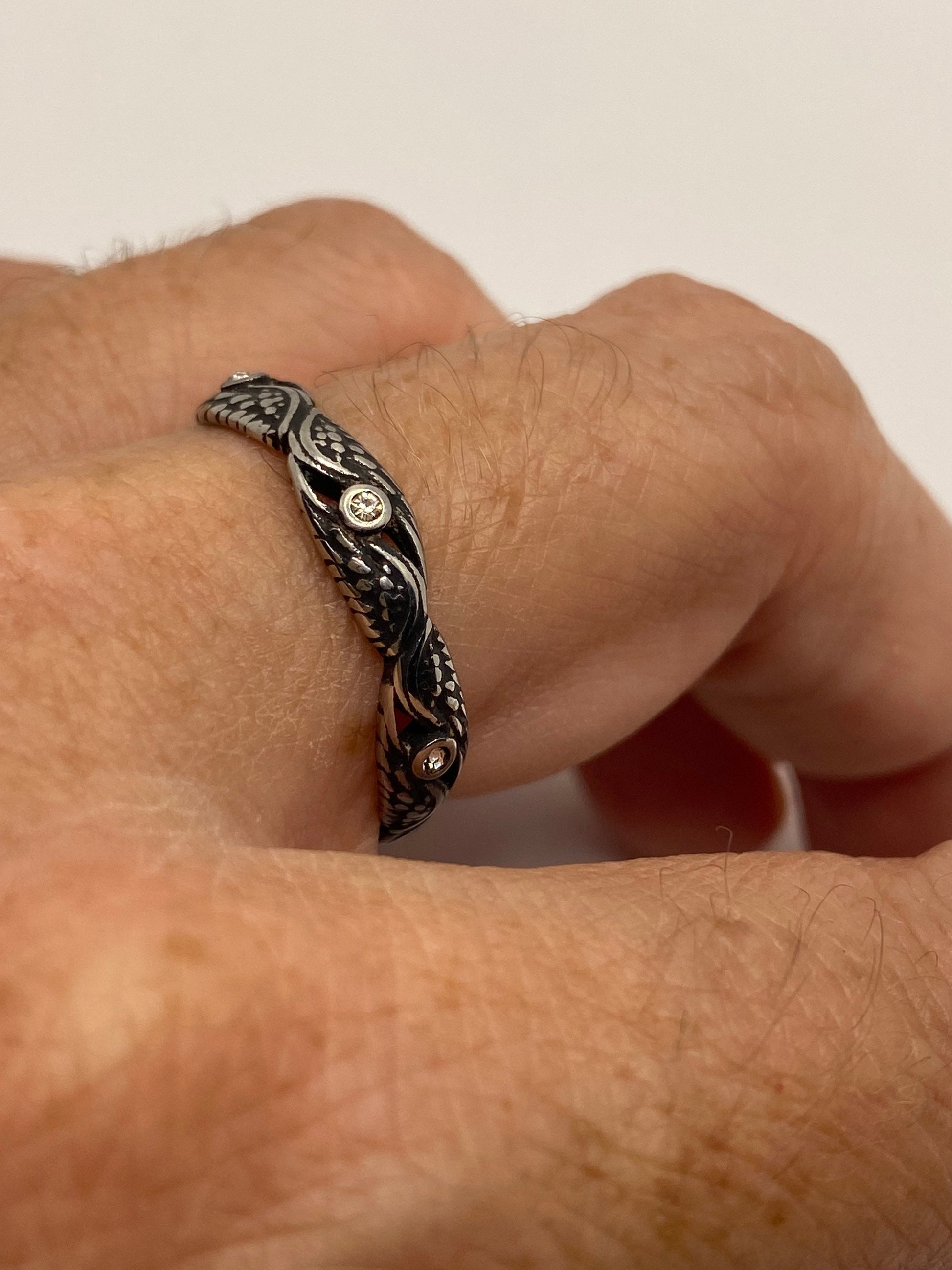 Vintage Celtic Winged Stainless Steel wedding Band Infinity Ring