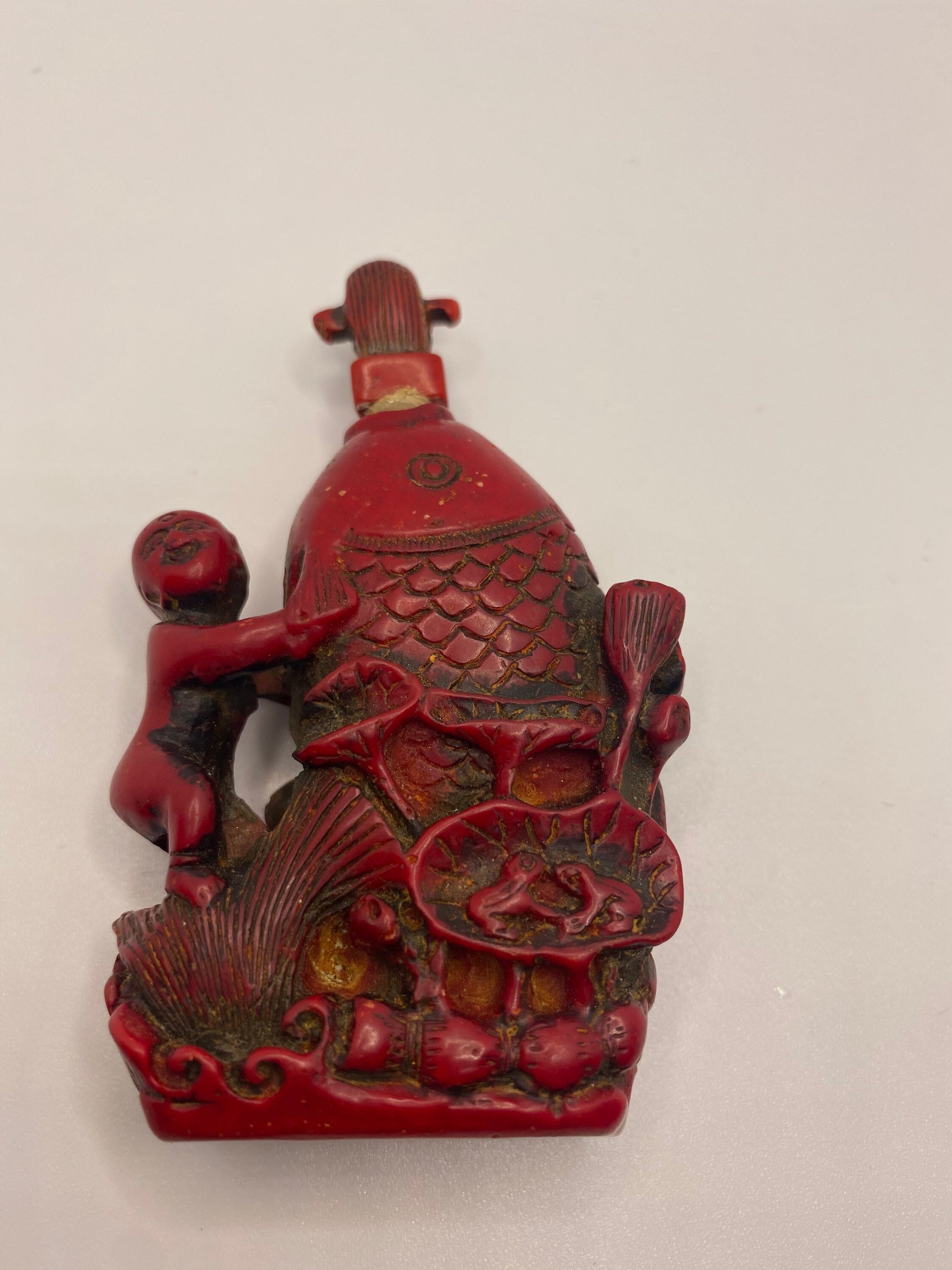 Vintage Dragon Bottle Snuff Perfume Flask Cinnabar Resin