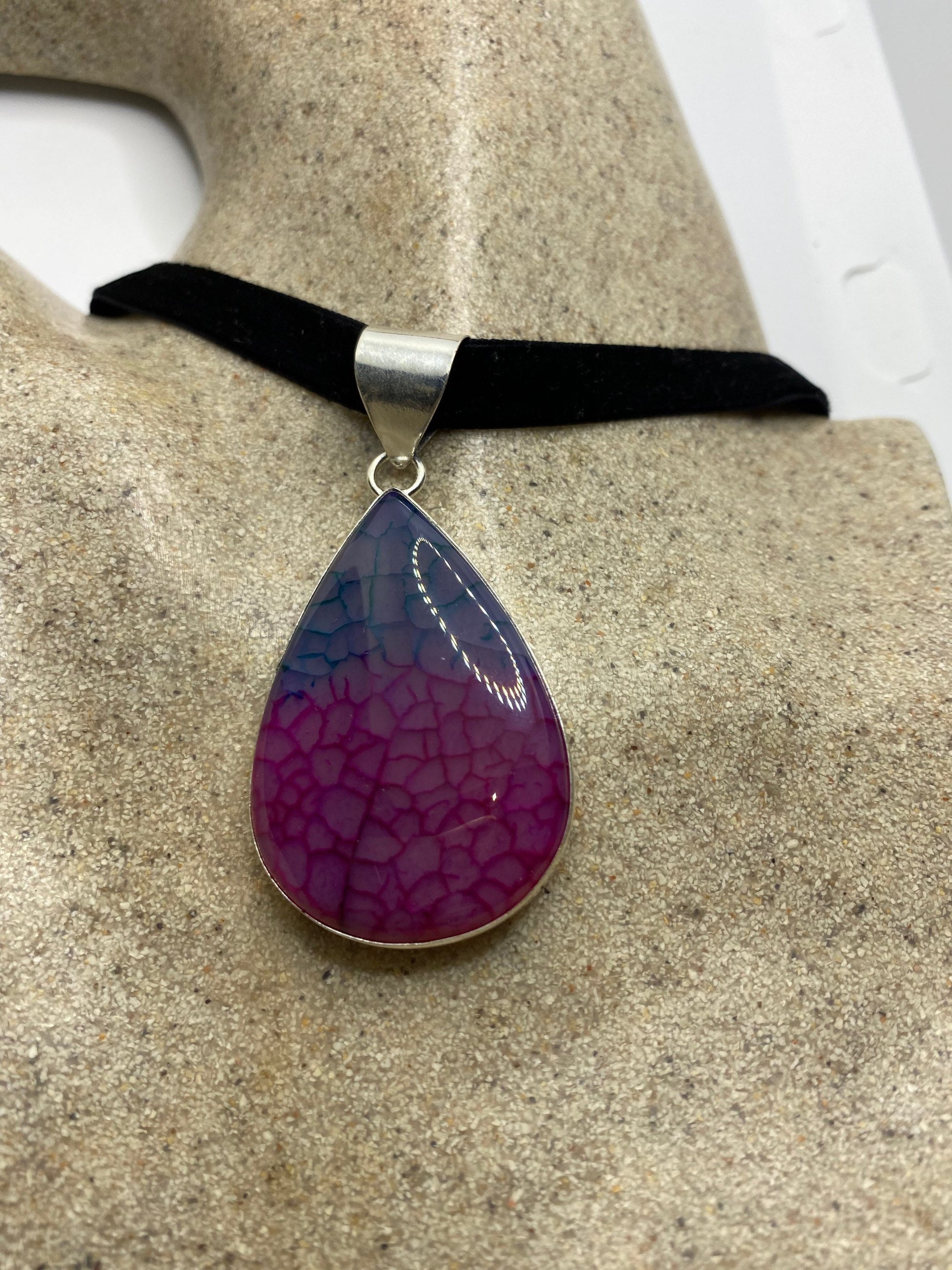 Vintage Watermelon crackled Onyx Choker Necklace