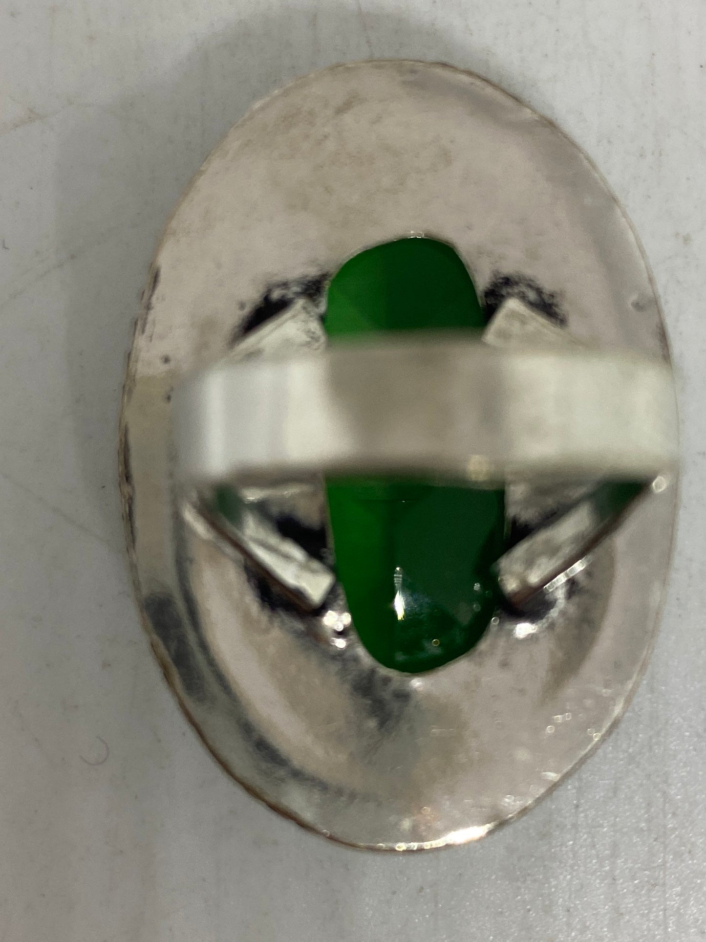 Vintage Green Cats Eye Art Glass Ring Size 7.25