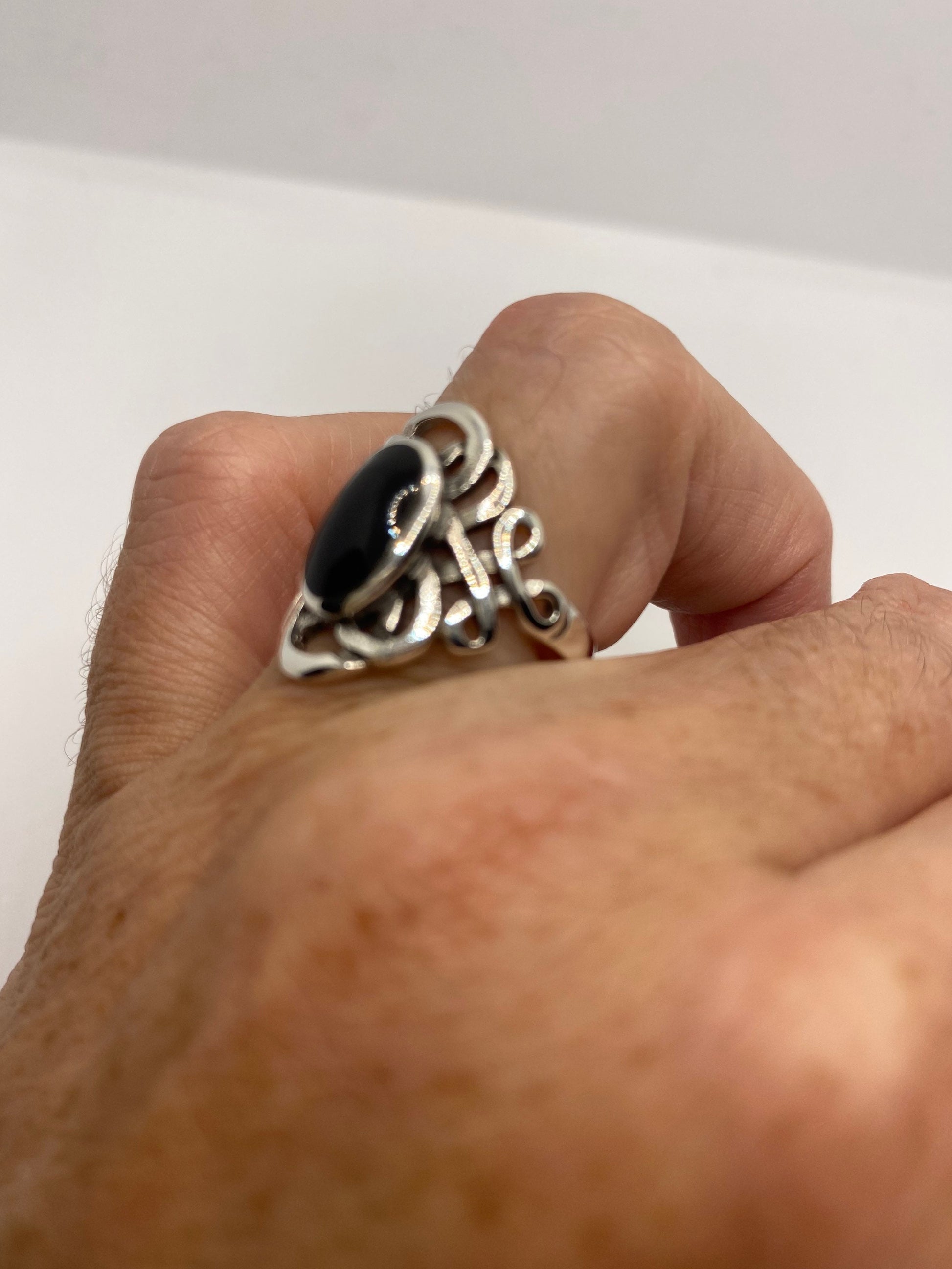 Vintage Celtic Genuine Black Onyx 925 Sterling Silver Ring
