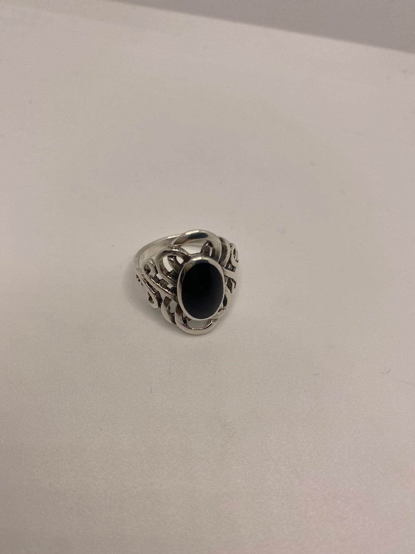 Vintage Celtic Genuine Black Onyx 925 Sterling Silver Ring
