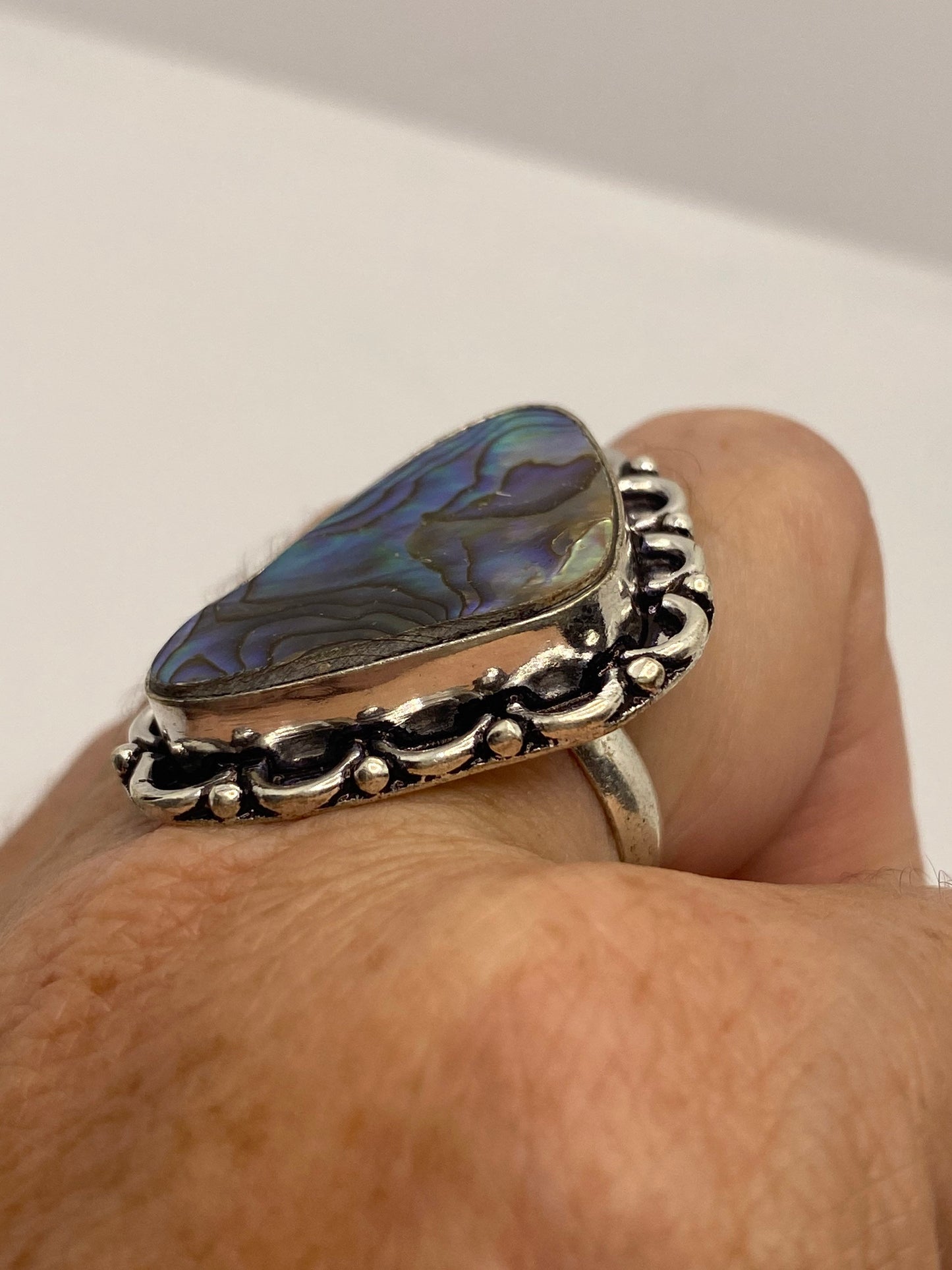 Antique Green Abalone White Bronze Silver Ring