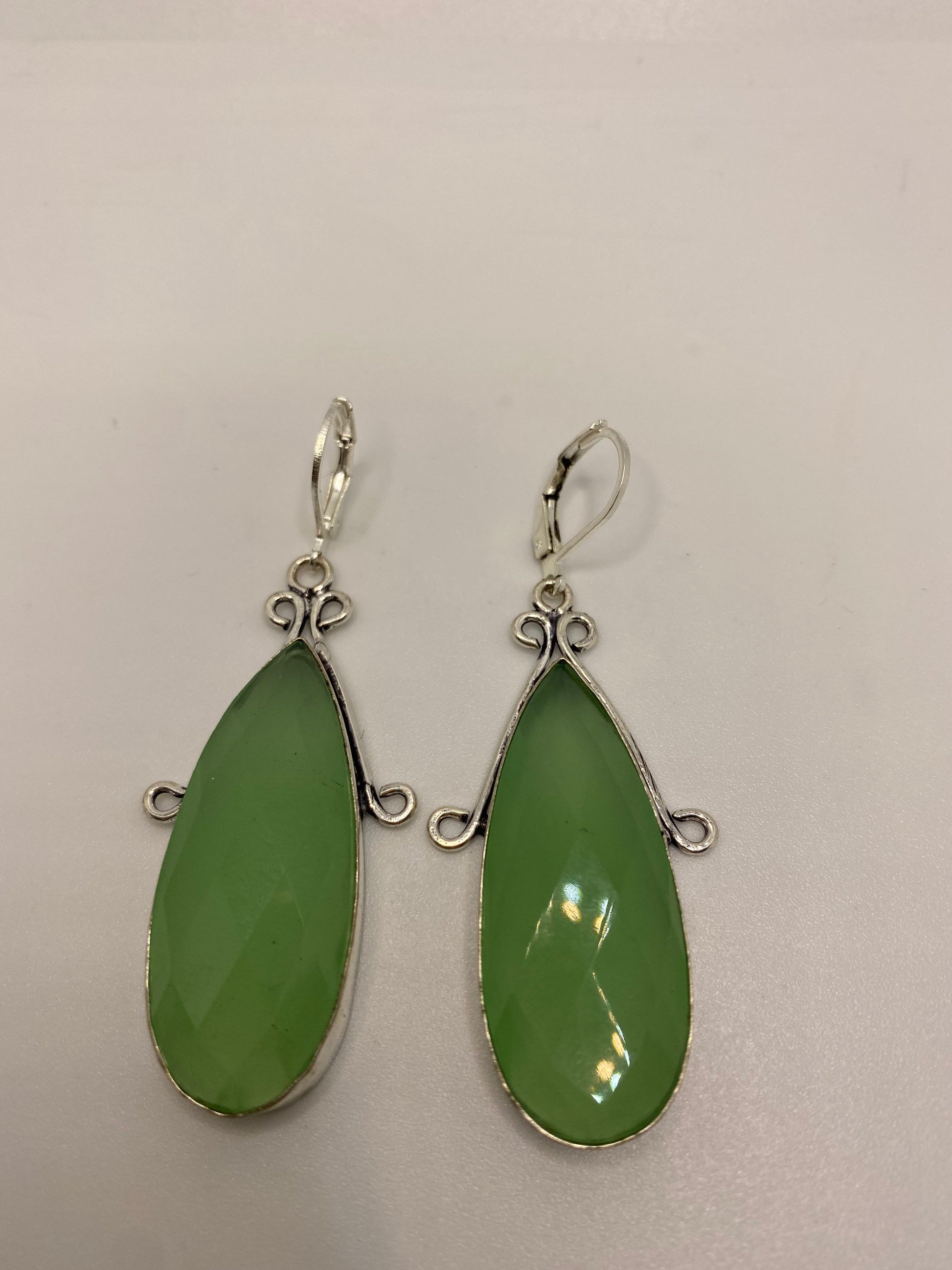 Vintage Genuine Green Chalcedony Gemstone Sterling Silver Lever Back Chandelier Earrings