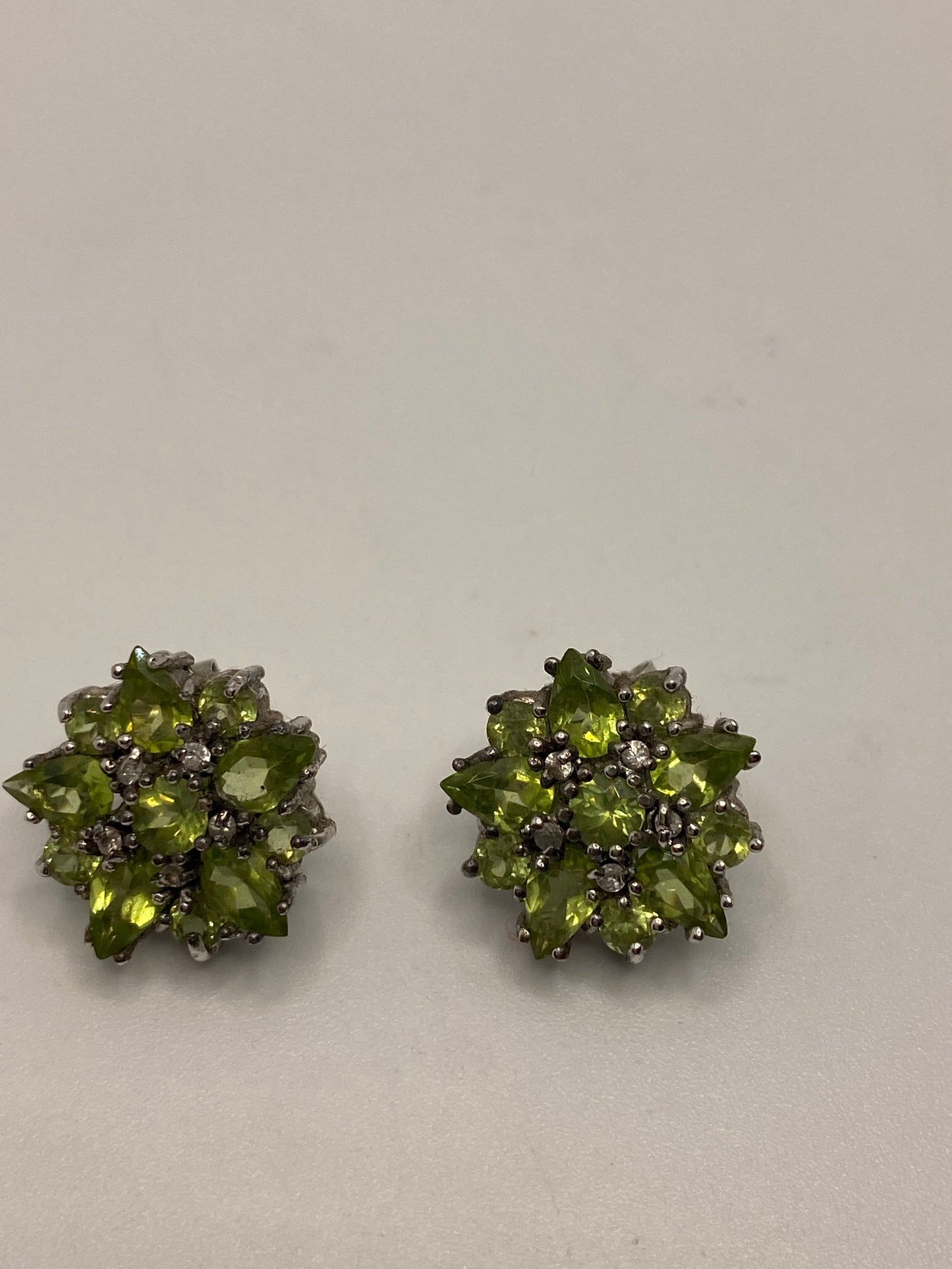 Vintage Green Peridot post 925 Sterling Silver button Earrings