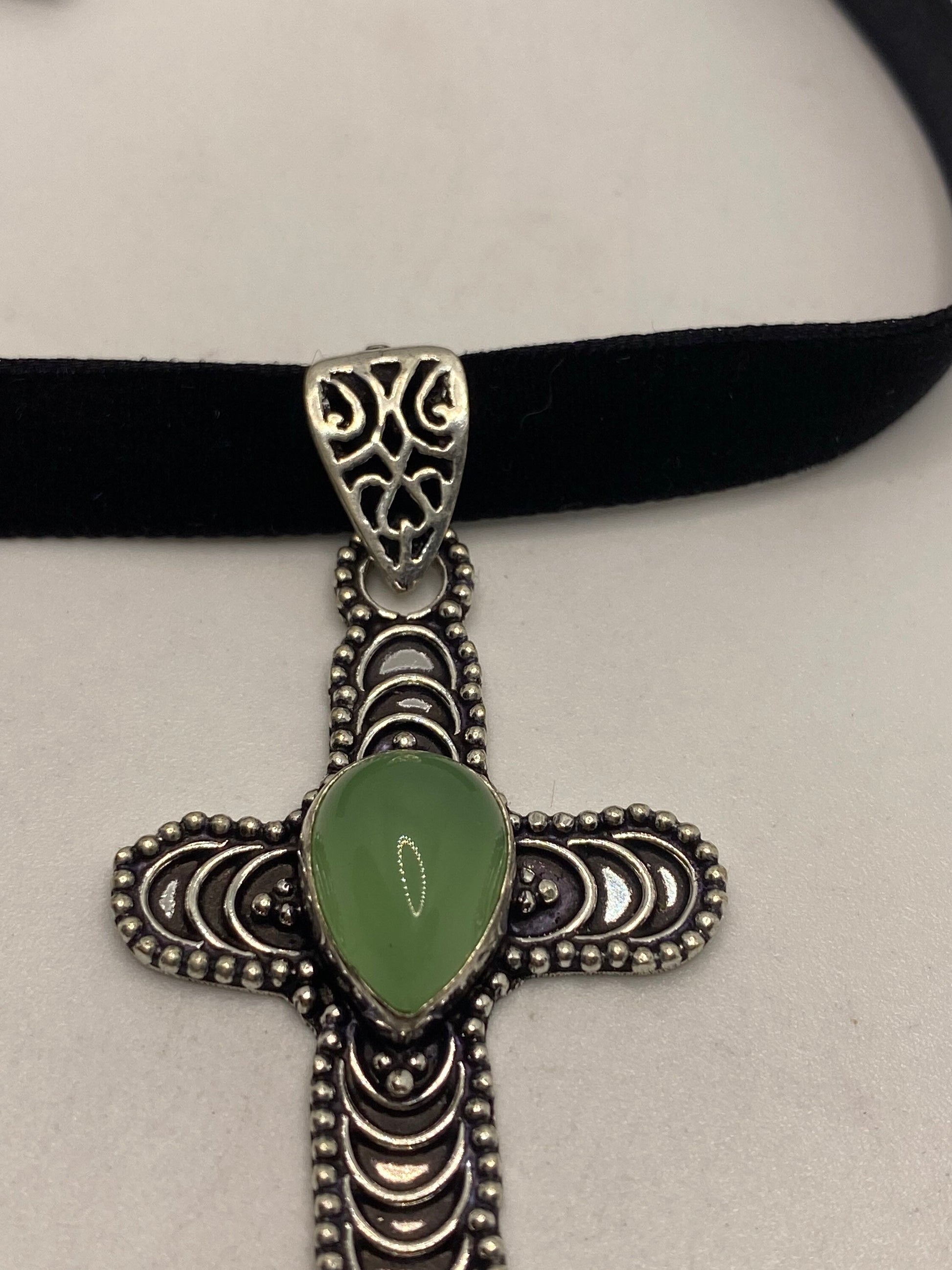 Vintage Silver Green Aventurine Cross Choker Black Velvet Necklace.