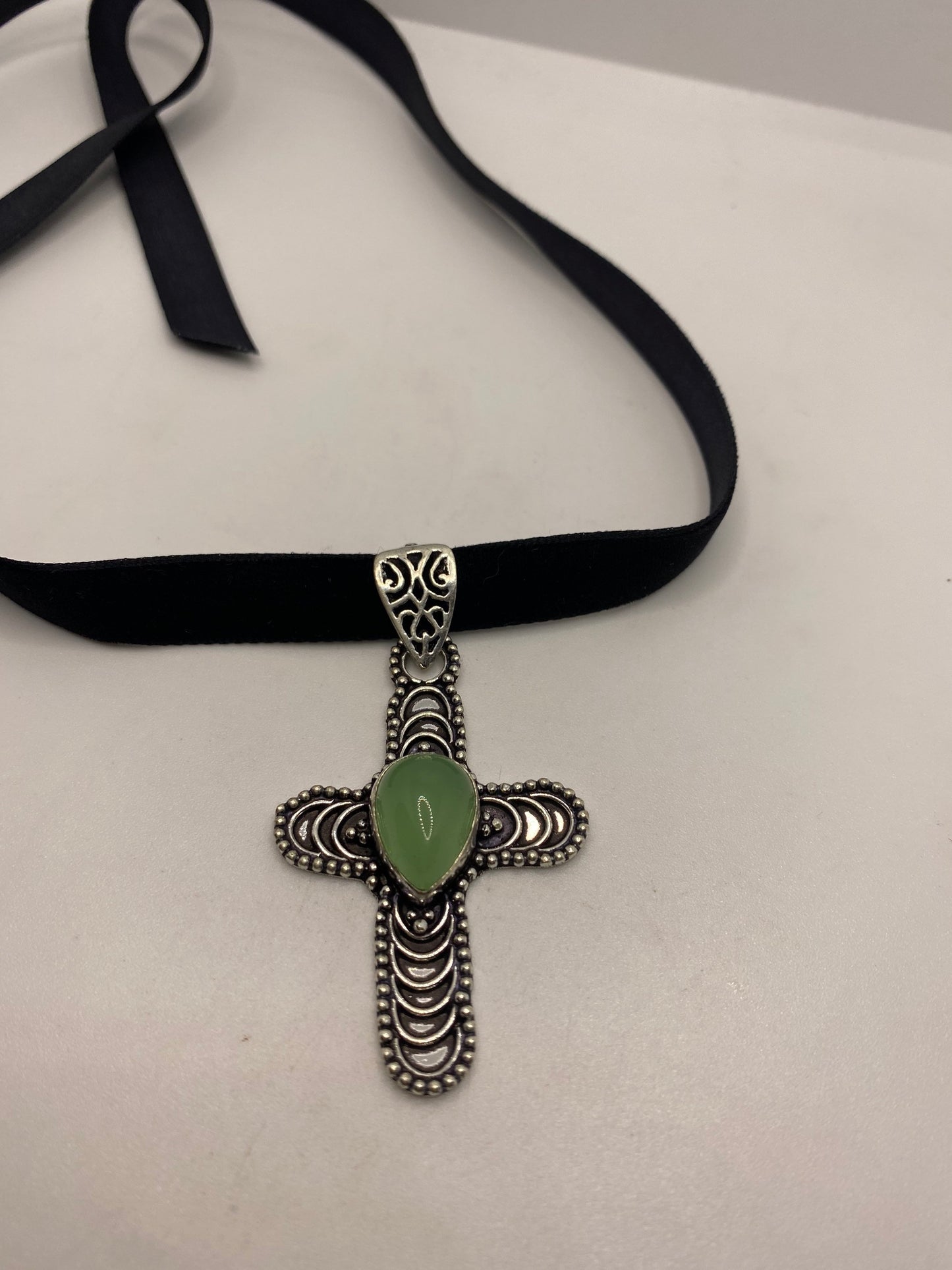 Vintage Silver Green Aventurine Cross Choker Black Velvet Necklace.