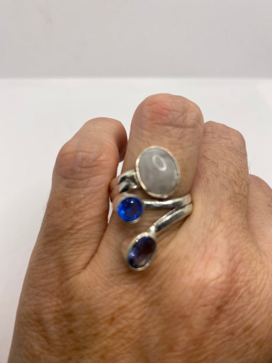 Vintage Blue White Rainbow Moonstone Stone Silver Ring