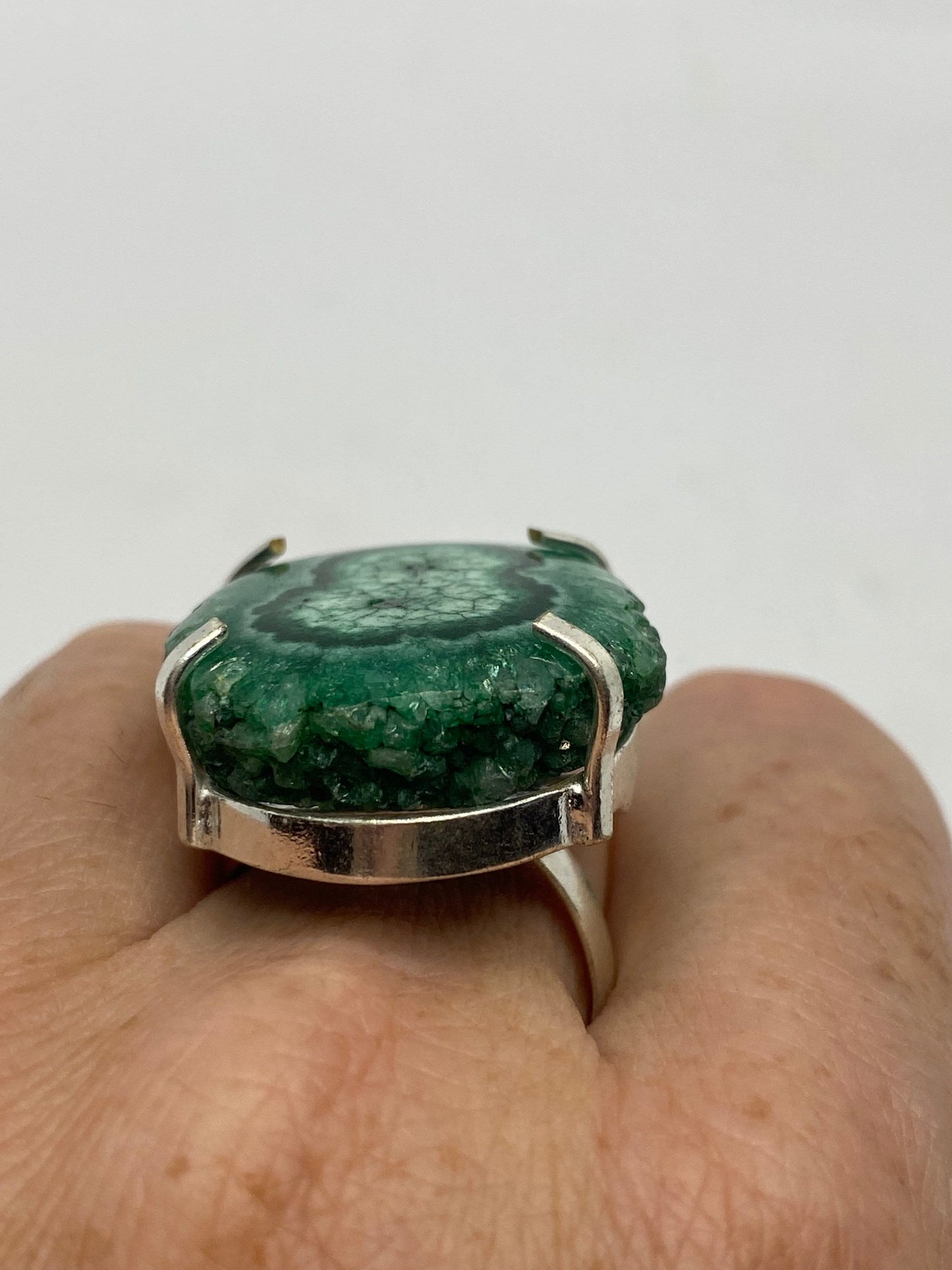 Vintage Green Chrome Diopside Druzy Geode Ring