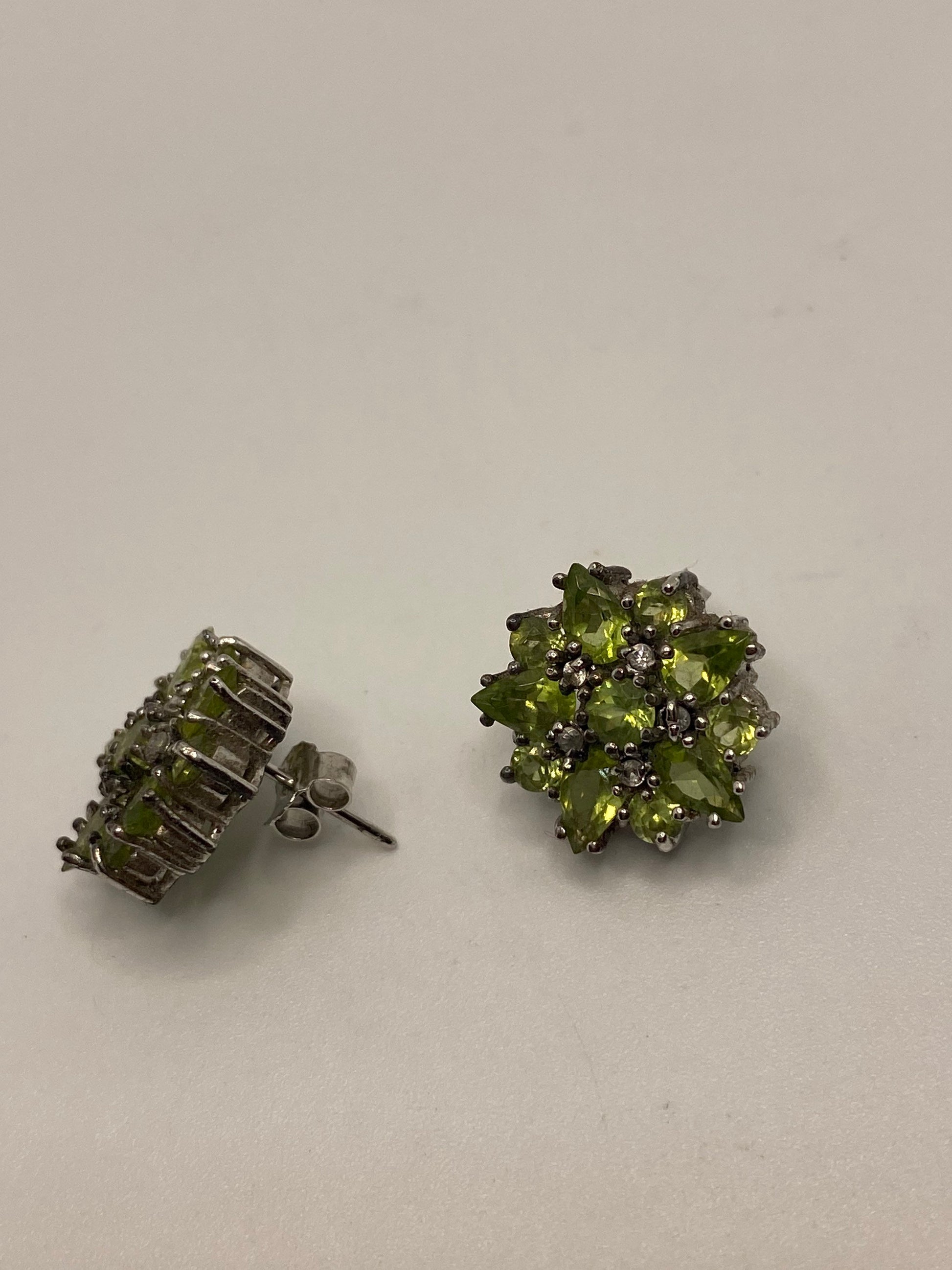 Vintage Green Peridot post 925 Sterling Silver button Earrings