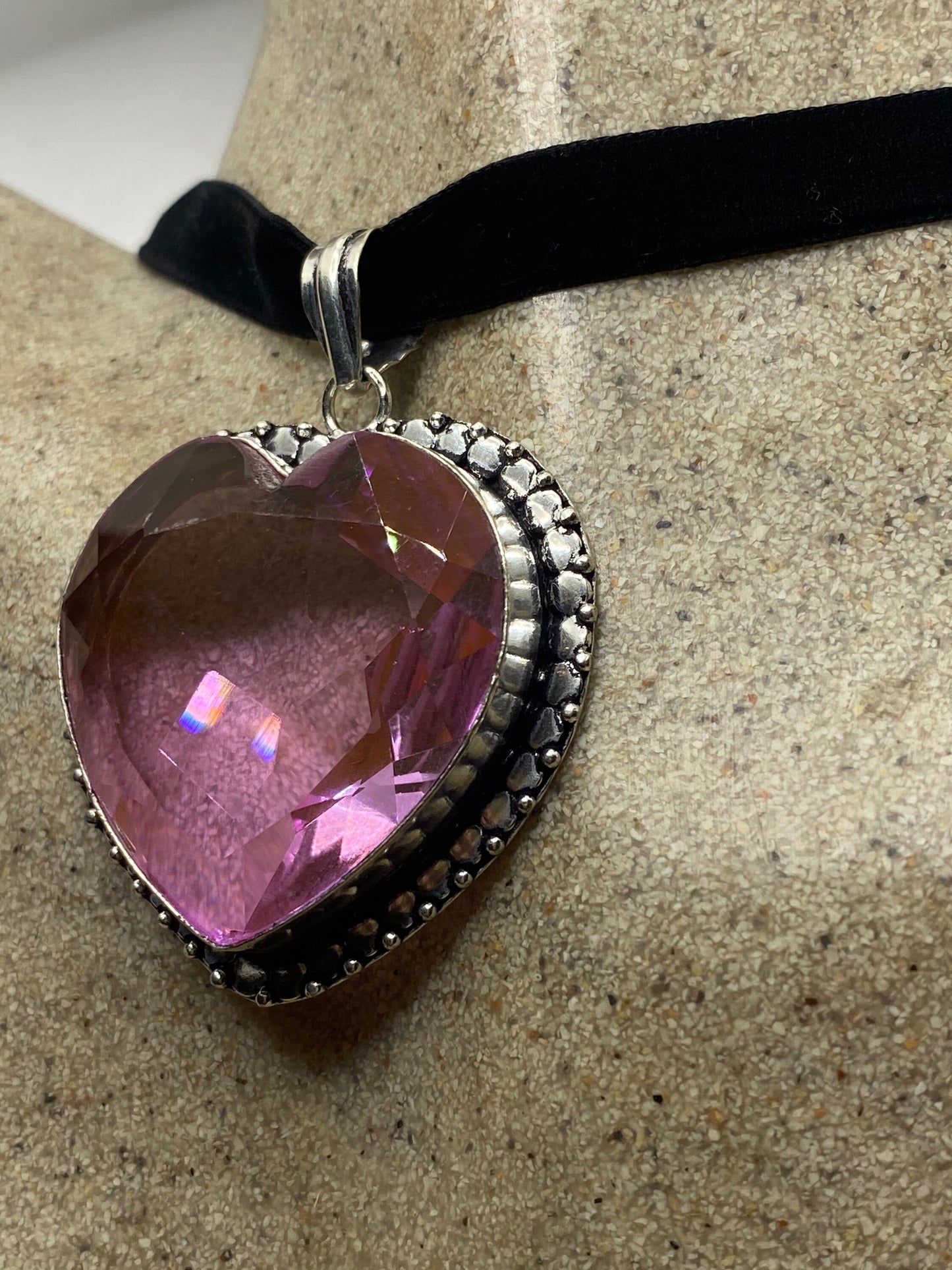 Vintage Heart Antique Pink Glass Choker Necklace