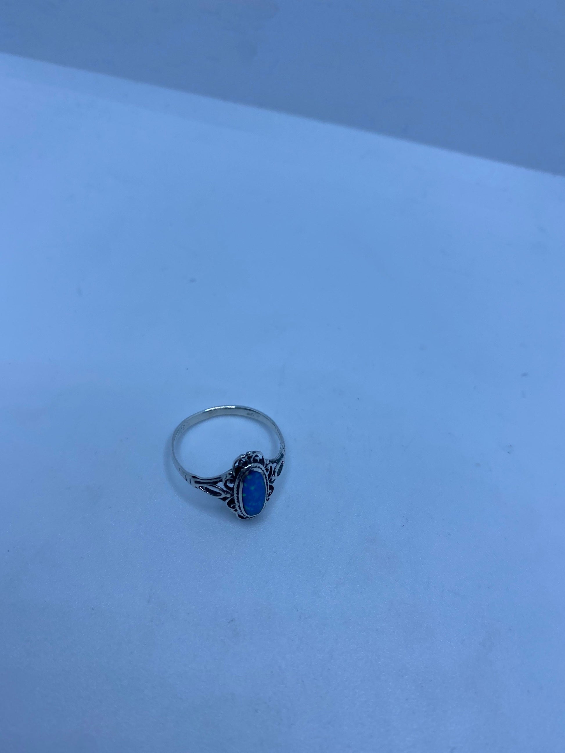 Vintage Blue Fire Opal 925 Sterling Silver Inlay Ring