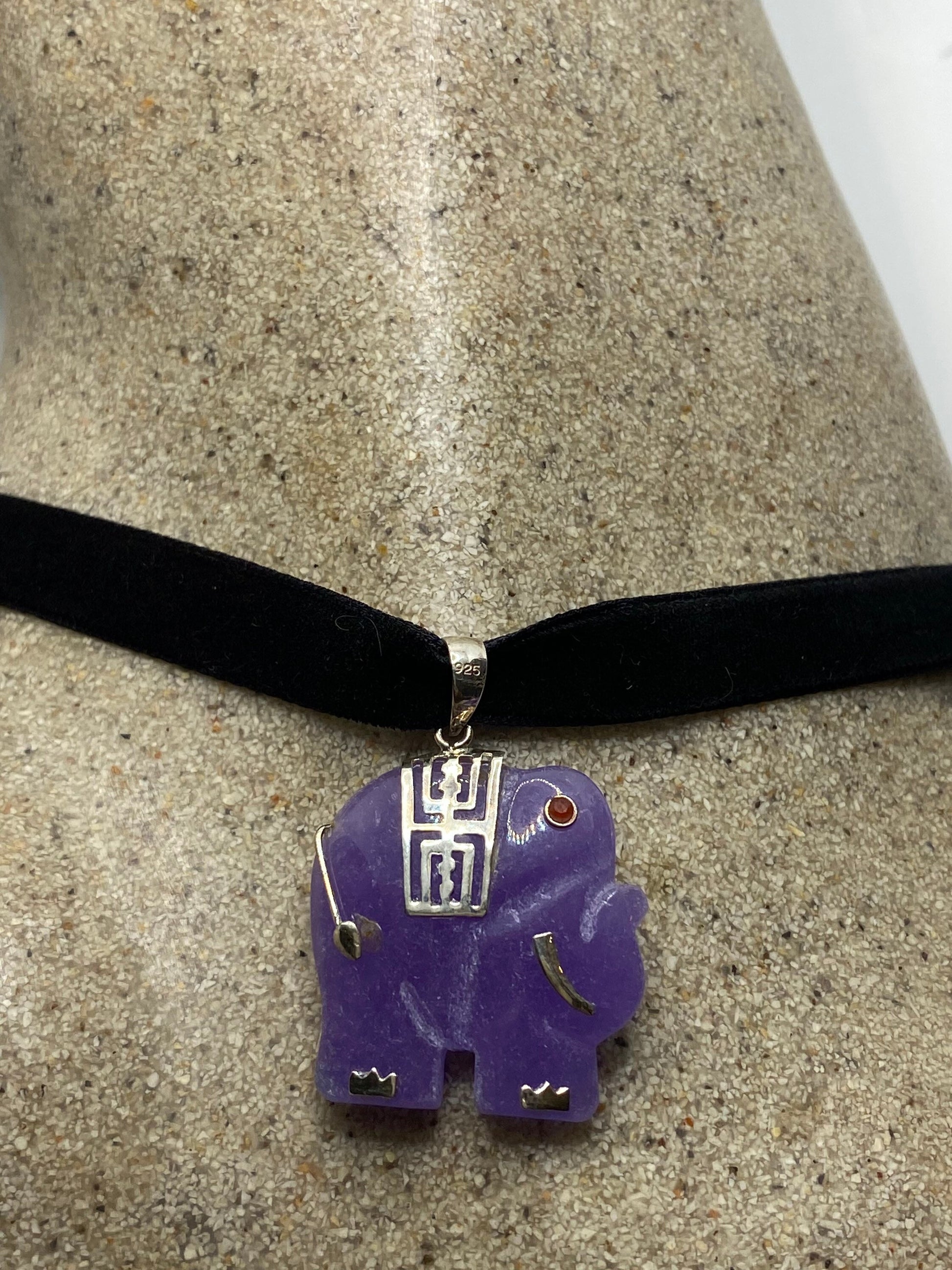 Vintage Purple Jade Elephant Choker 925 Sterling Silver Pendant Necklace