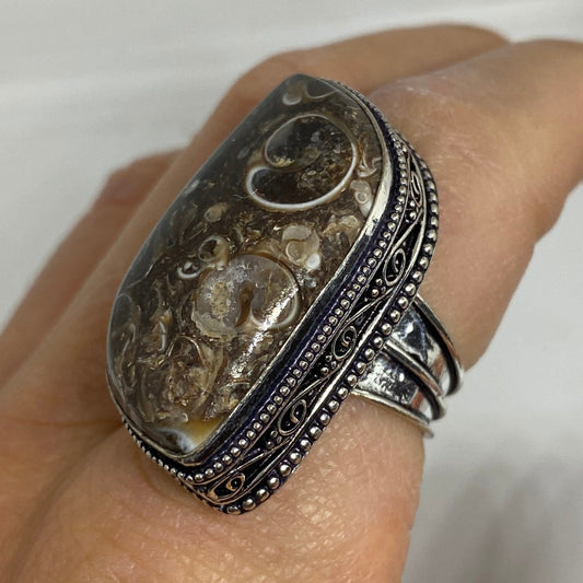 Vintage Brown Fossil agate Cocktail Ring