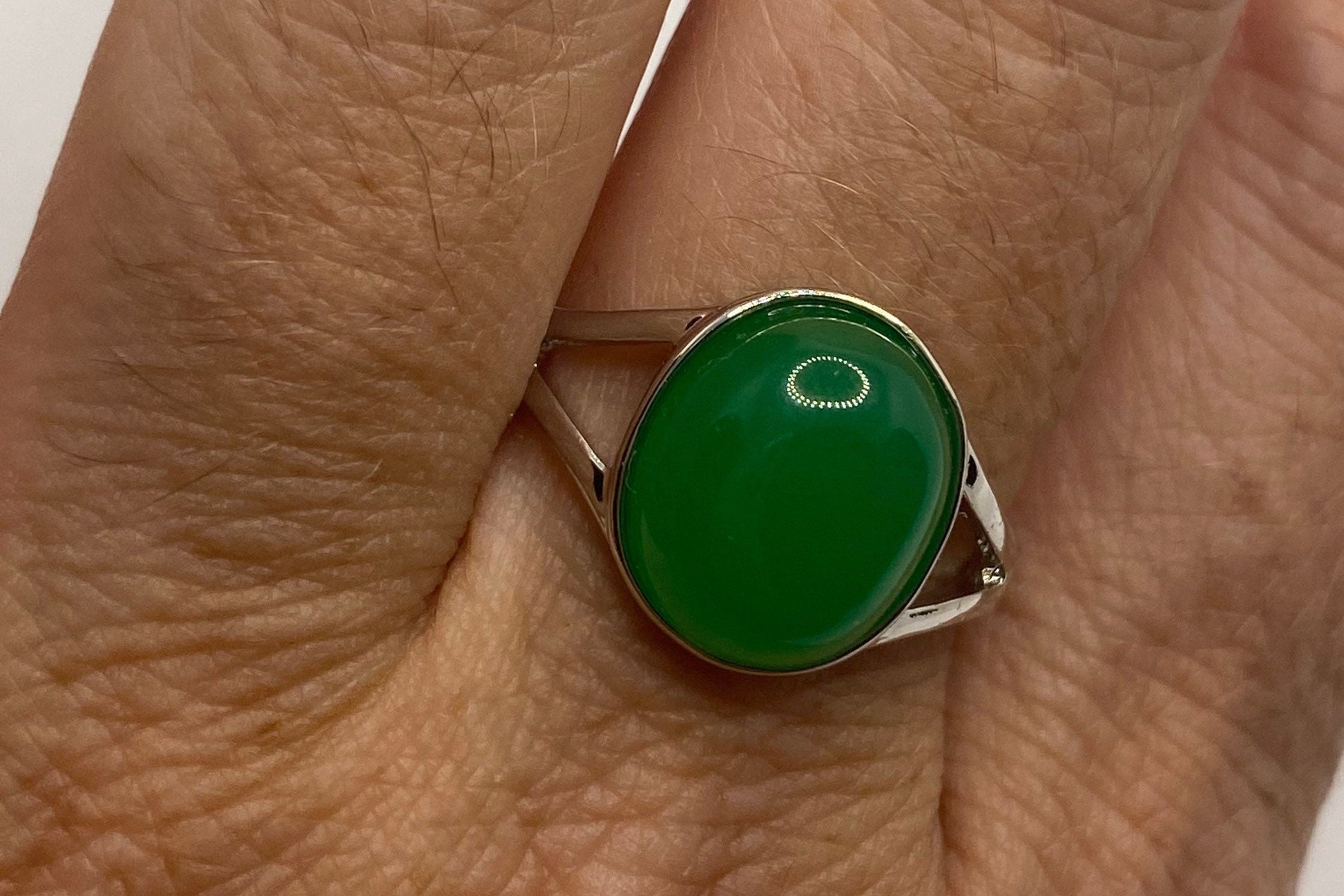 Vintage Lucky Green Nephrite Jade Ring