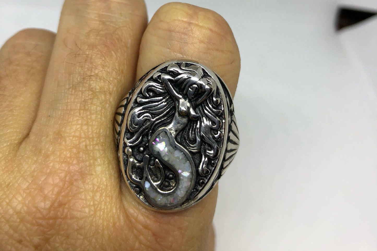 Mermaid ring with white mother of pearl inlay in white bronze