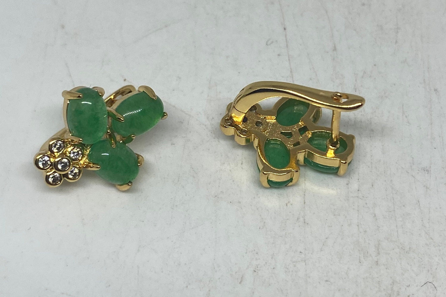 Vintage Fun Green Jade Gemstone Golden Bronze Stud Earrings