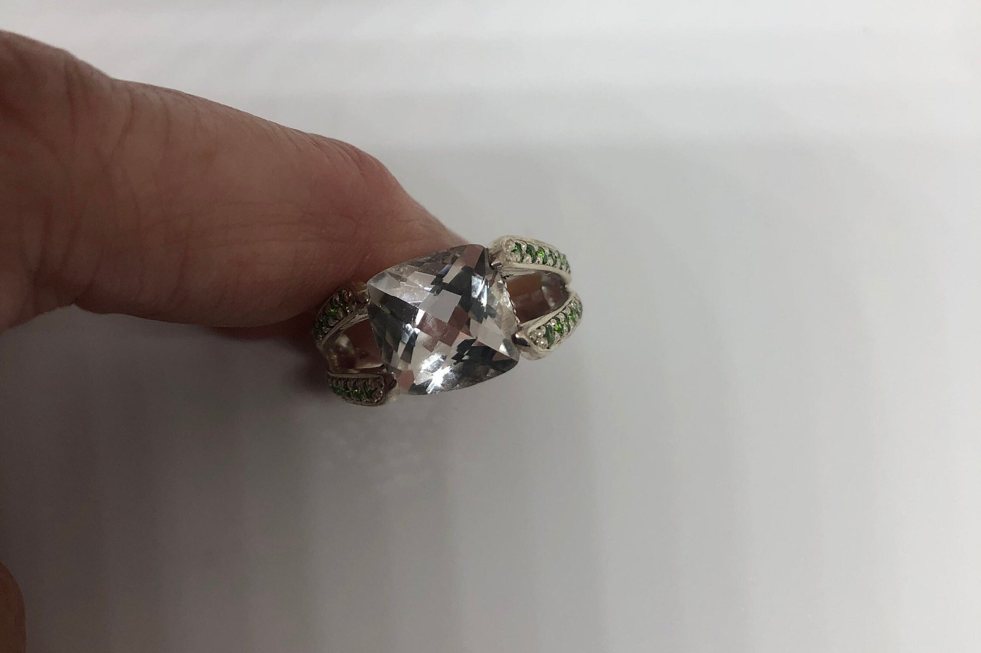 Vintage White Sapphire with Peridot in 925 Sterling Silver Cocktail Ring