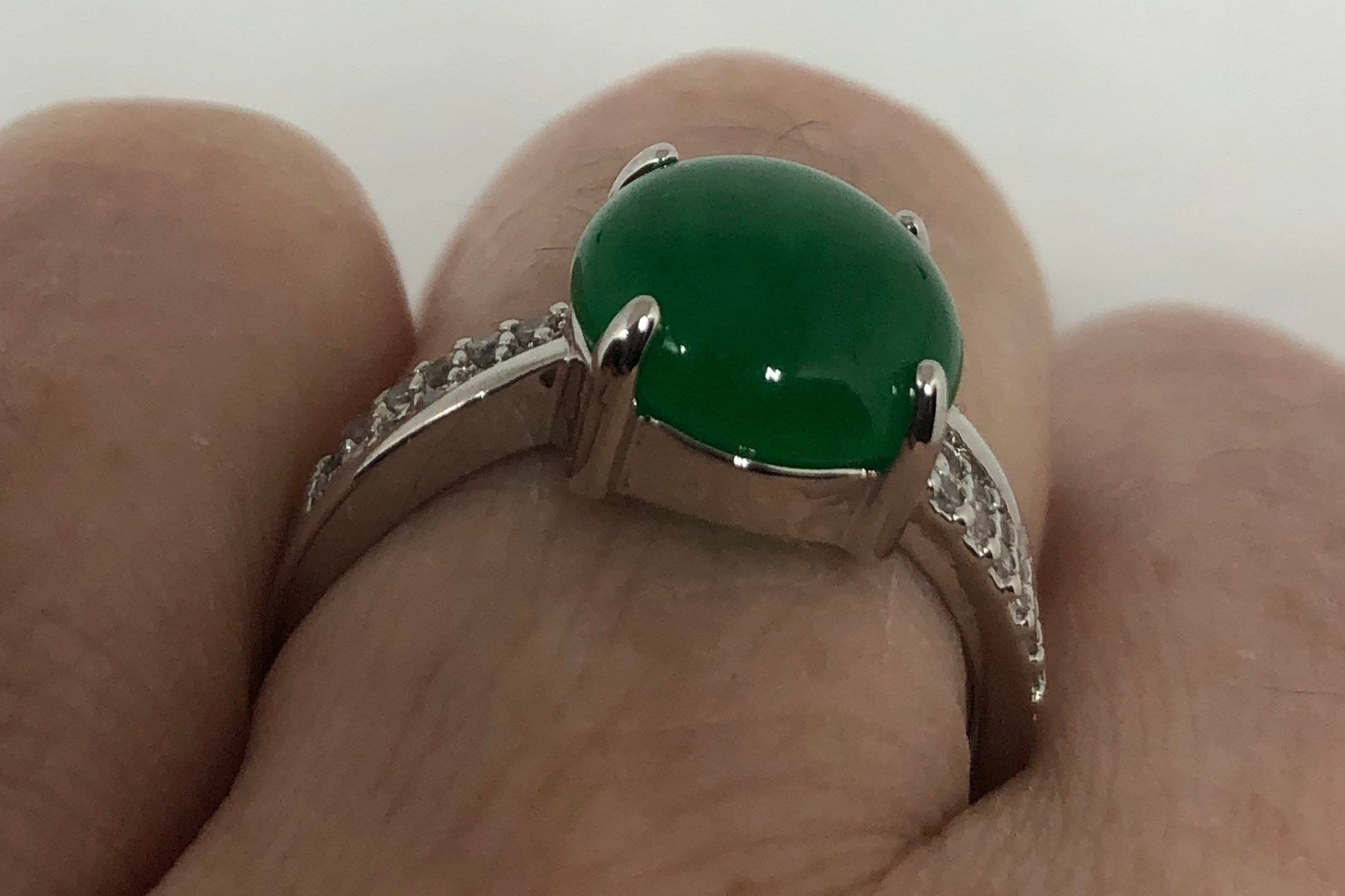 Vintage Lucky Green Nephrite Jade Ring