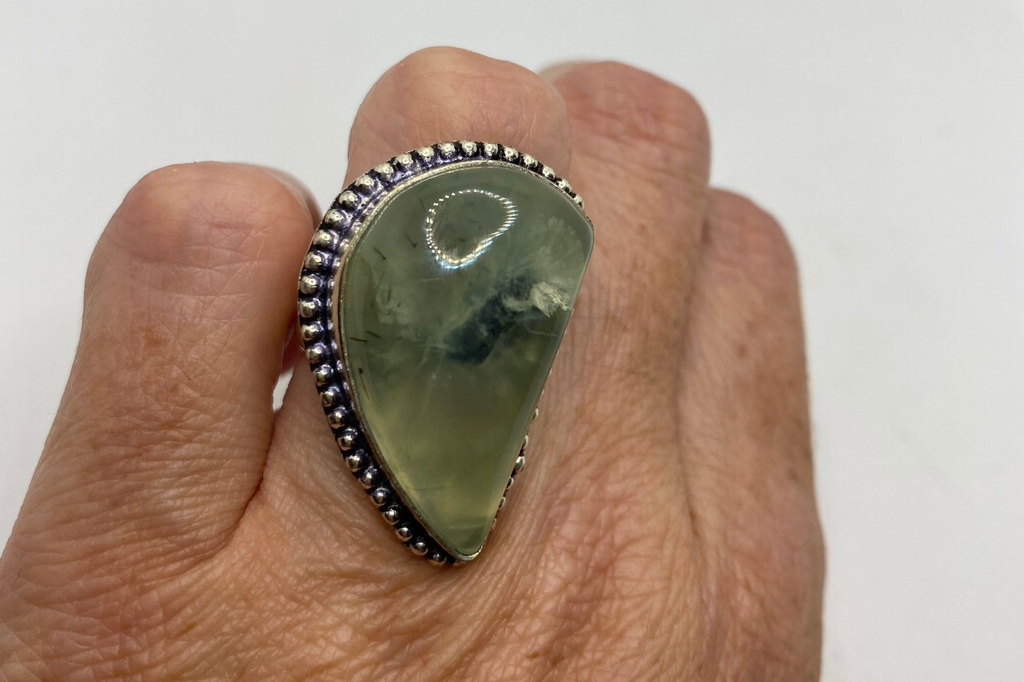 Vintage Green Nephrite Jade Ring