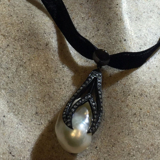 Vintage Black Rhodium 925 Sterling Silver Genuine Diamond White Pearl Necklace
