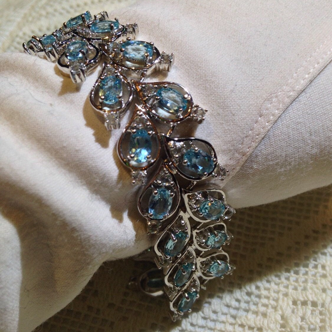 Handmade Blue Topaz in 925 Sterling Silver Tennis Bracelet