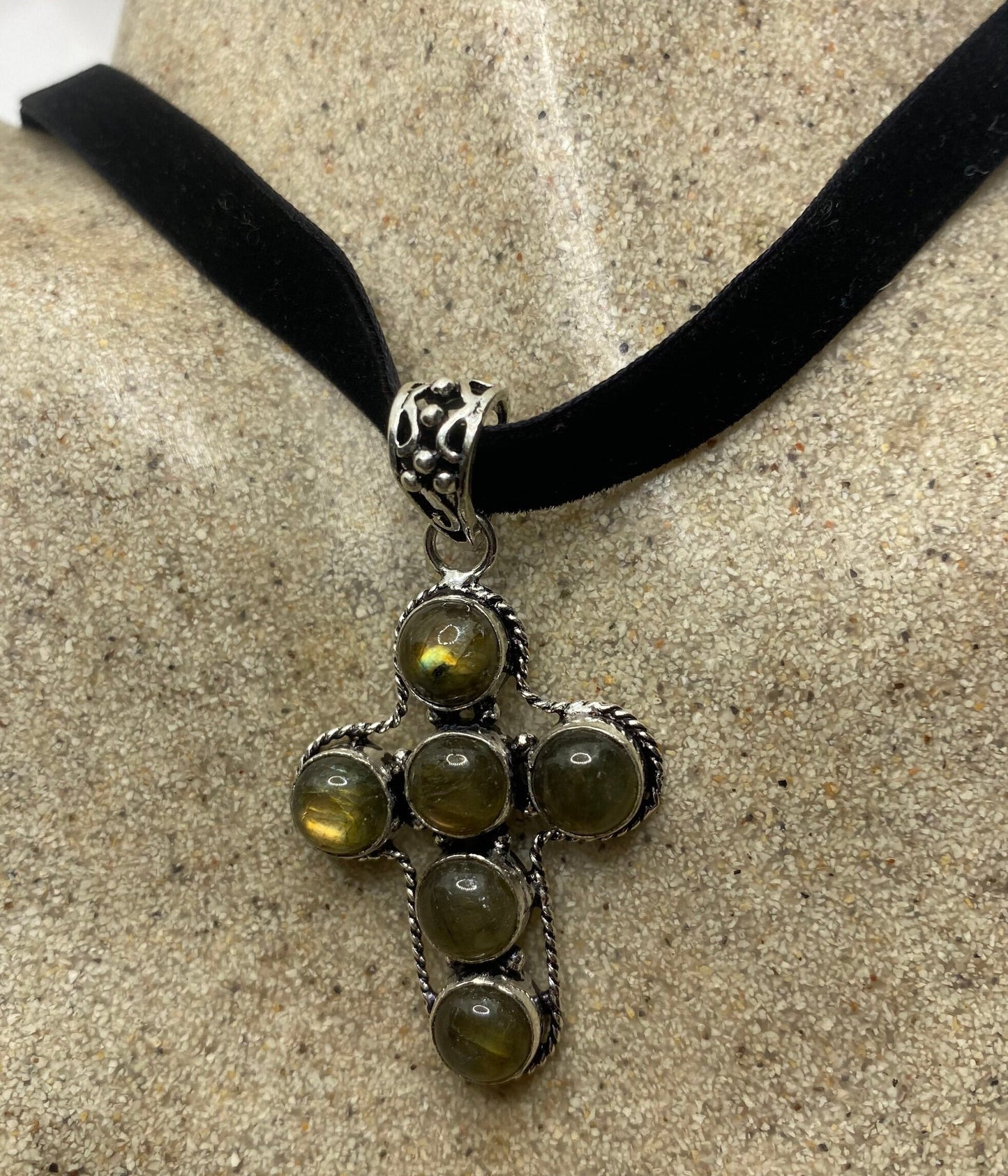 Vintage Silver Genuine Rainbow Labradorite Cross Choker Black Velvet Necklace.