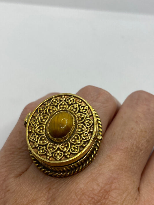 Large Stone Brass Knuckle poison pillbox Adjustable Ring