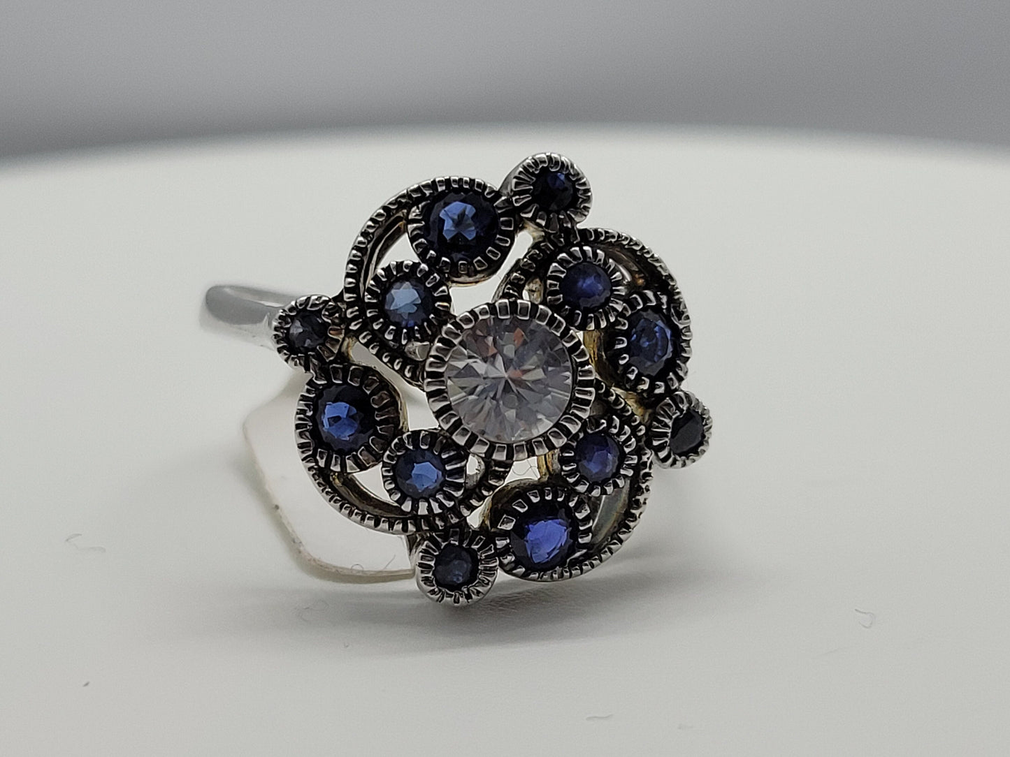 Vintage White Sapphire and Blue Sapphire Ring in 925 Sterling Silver