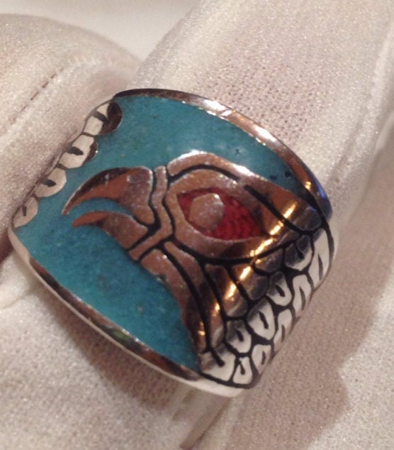 Vintage Native American Style Southwestern Turquoise Stone Inlay Mens Hawk Ring