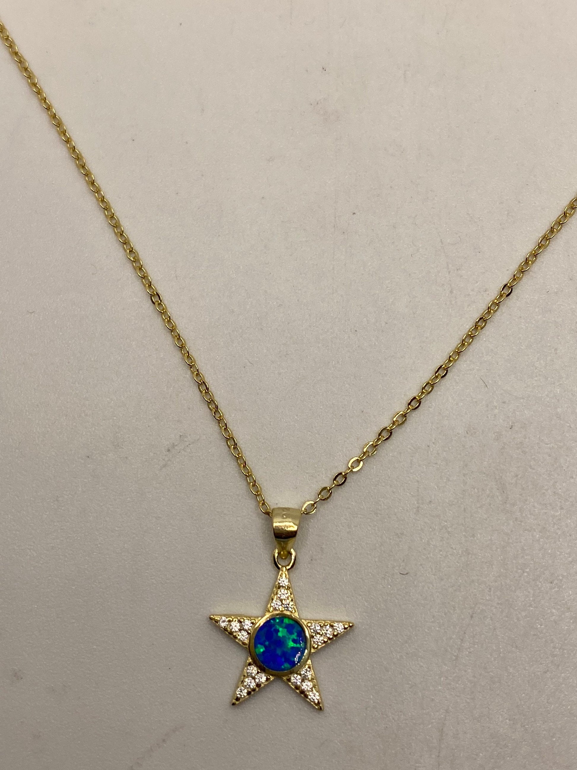 Vintage Blue Fire Opal Star Choker Golden 925 Sterling Silver Pendant Necklace